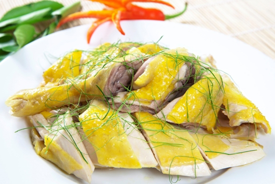 Tuyệt chiêu chặt thịt gà ngon và đẹp mắt