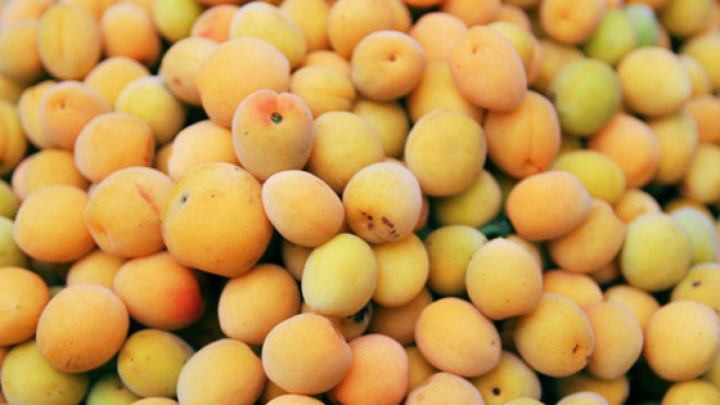 Mẹo ngâm mơ muối thơm phức, để lâu ngày mà không bị hư