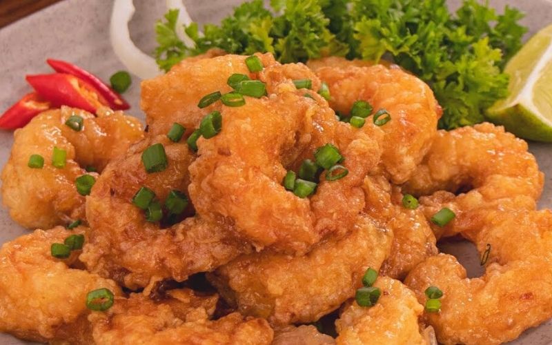 Công thức làm tôm chiên nước mắm hấp dẫn, vét sạch nồi cơm trong 'tíc tắc'