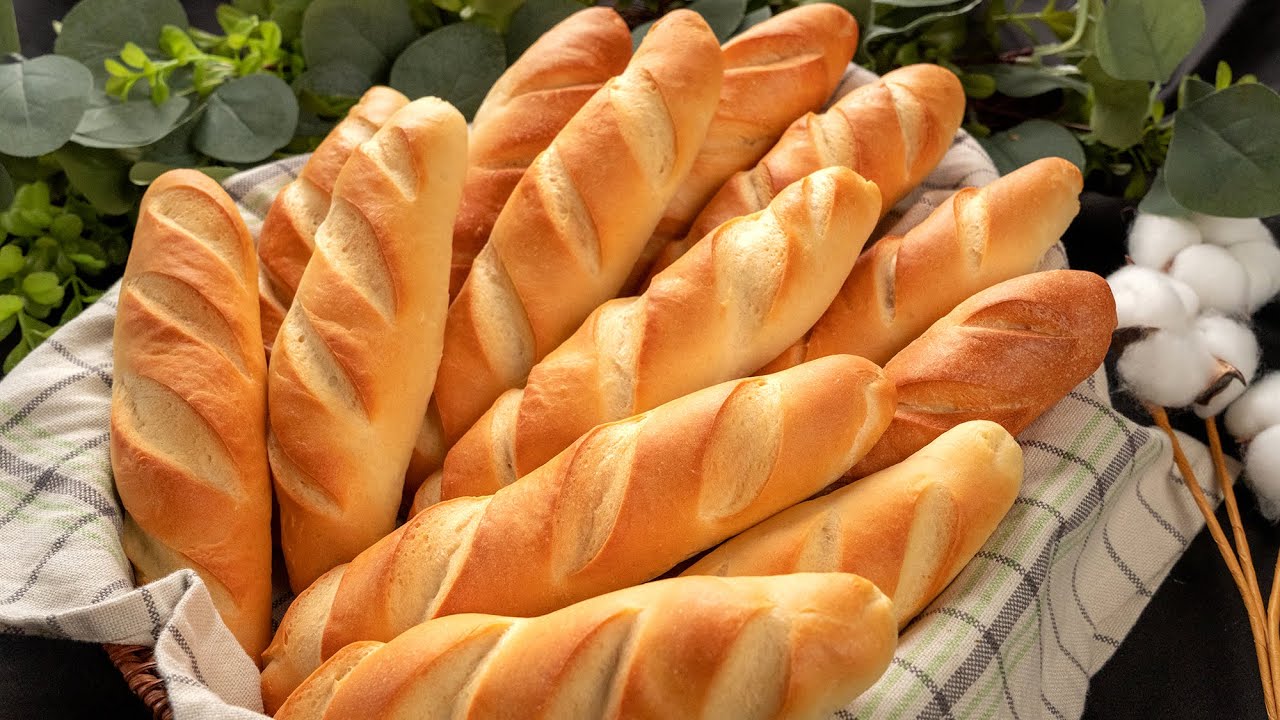 Bánh mì khô cứng đừng vội vứt đi, phết thêm thứ này trở này món nhậu lai rai ngày lạnh