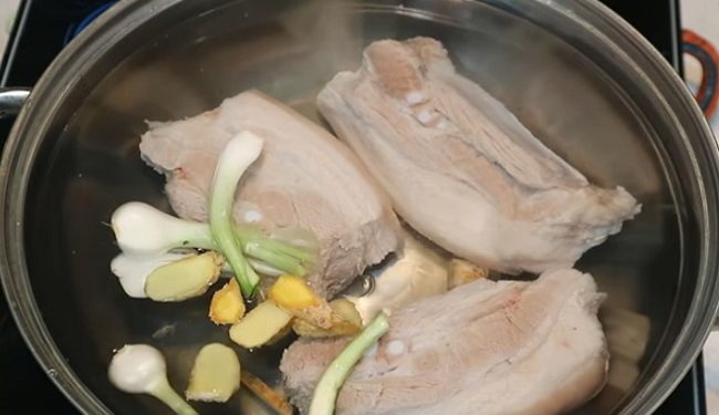 MẸO HAY KHỬ MÙI HÔI CHO CÁC LOẠI THỊT