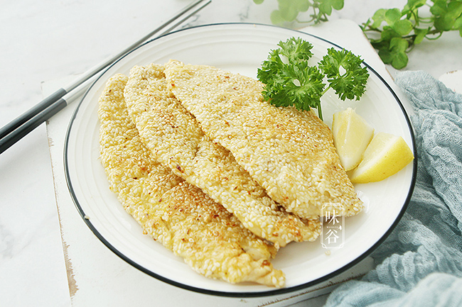 Ức gà rẻ lại không béo, nấu theo kiểu này ngon chả kém gì thịt heo