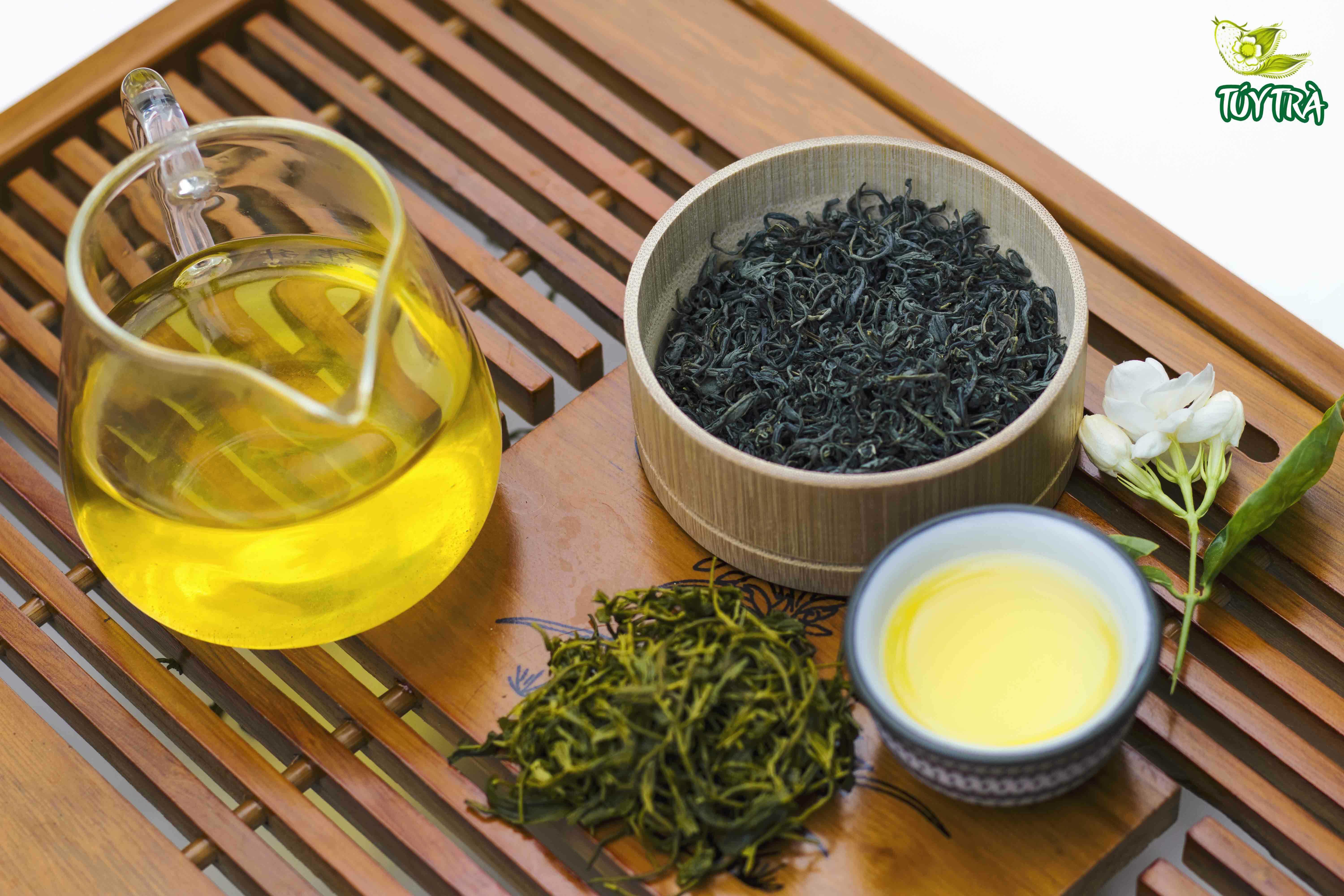 trà tân cương hảo hạng