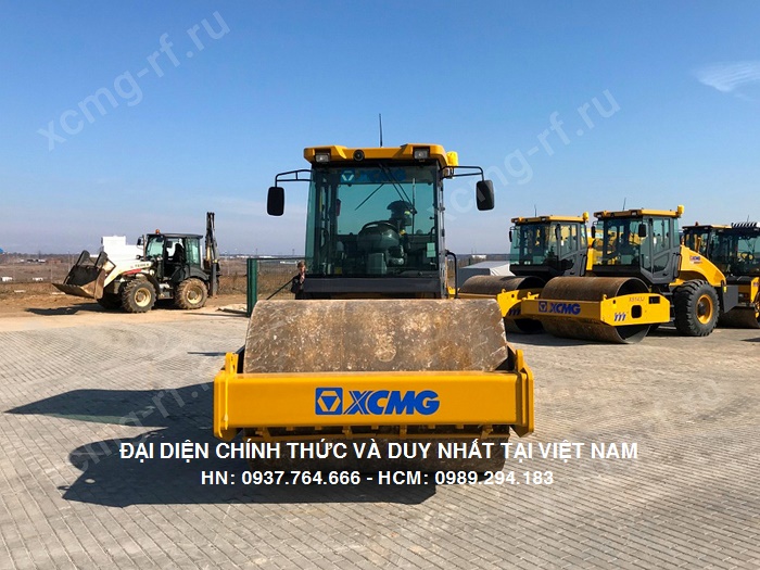 xe-lu-rung-banh-thep-xcmg-xs163