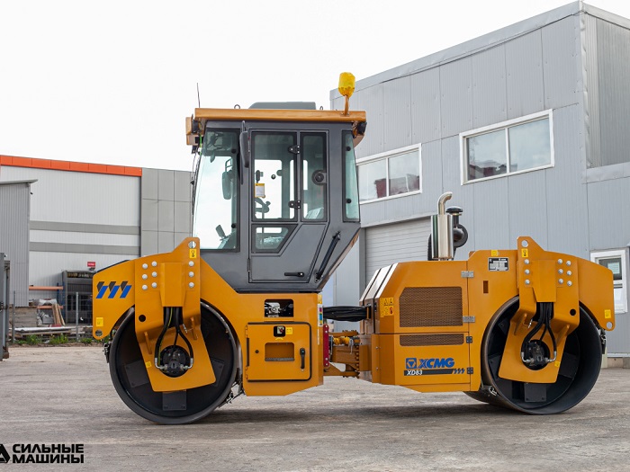 xe-lu-dan-huong-xcmg-xd83-tu-trong-8-5-tan