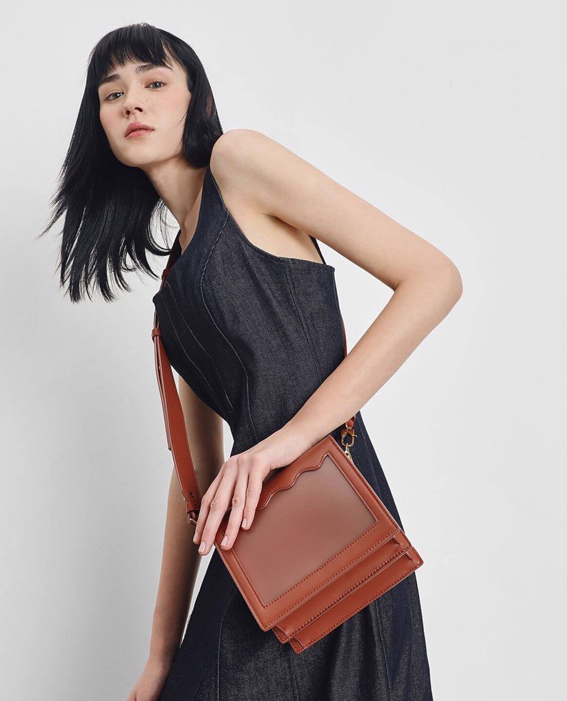 Túi đeo chéo Window Crossbody