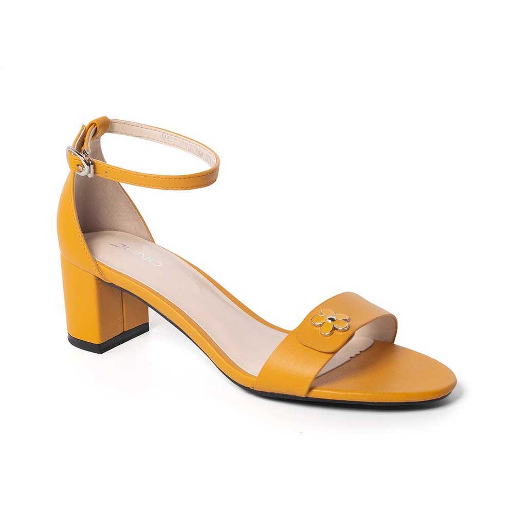 Giày sandal gót vuông đính hoa trang trí