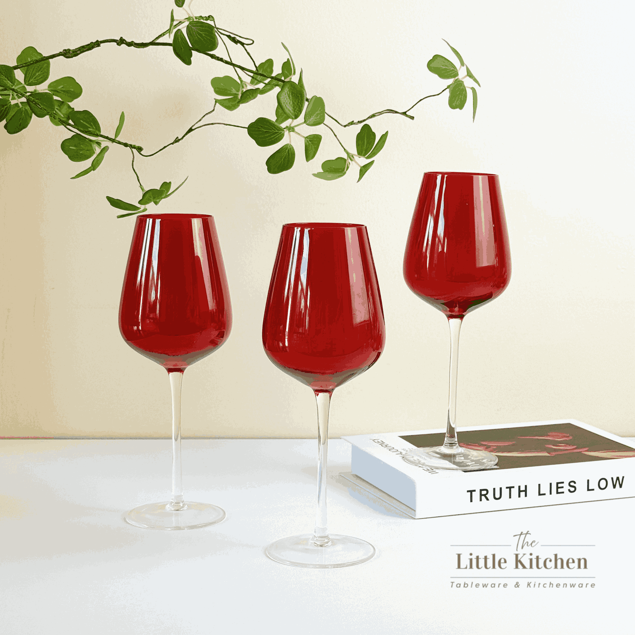 Set tiệc đỏ vàng