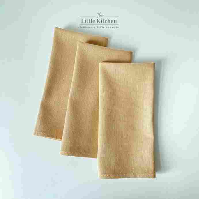 Set tiệc sup đen trắng nhà hàng