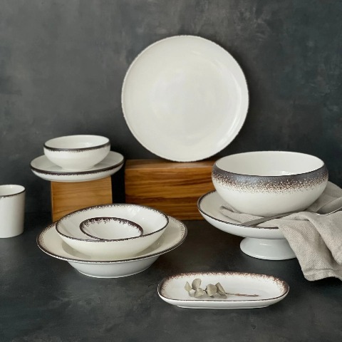 Bộ bát đĩa gia đình cao cấp màu trắng viền nâu men bóng