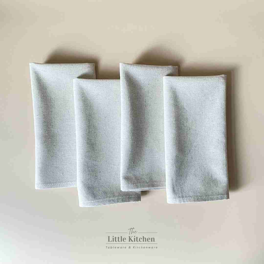 Set tiệc hồng rêu đá phong cách Á