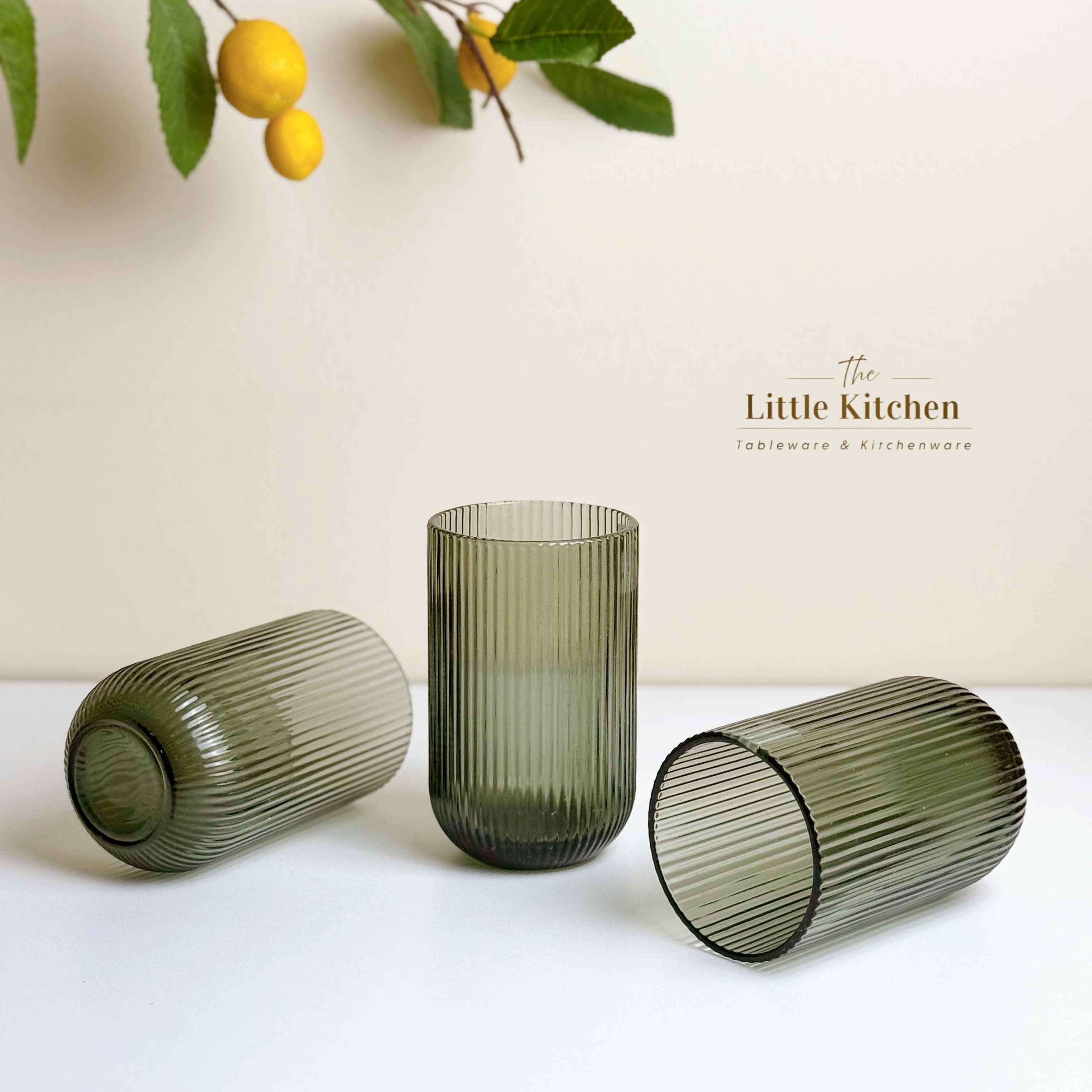 Cốc thủy tinh sọc Ghi 13