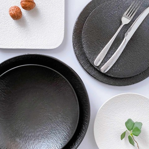 Bộ đĩa cao cấp màu đen họa tiết tia sần