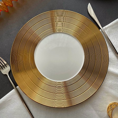 Bộ đĩa cao cấp màu trắng họa tiết viền gân vàng