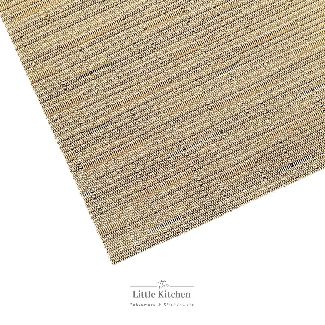 Tấm hình chữ nhật nét ngang