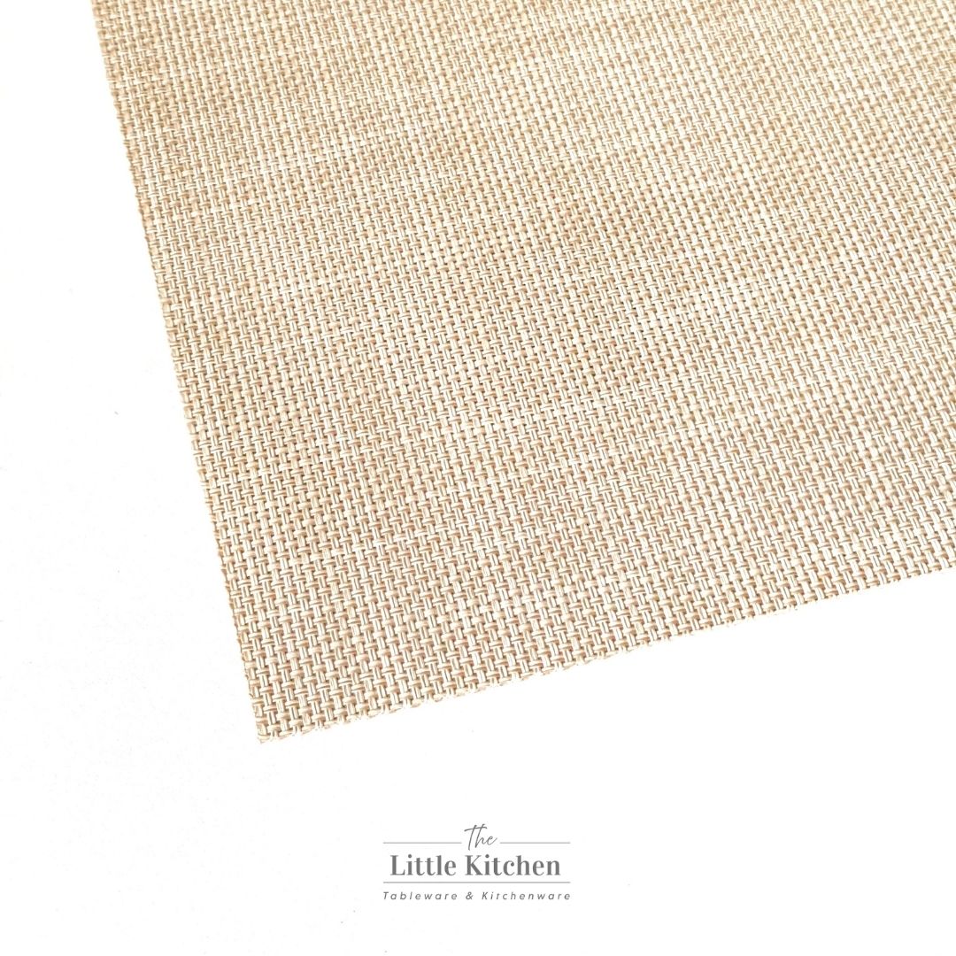 Tấm hình chữ nhật be nhạt