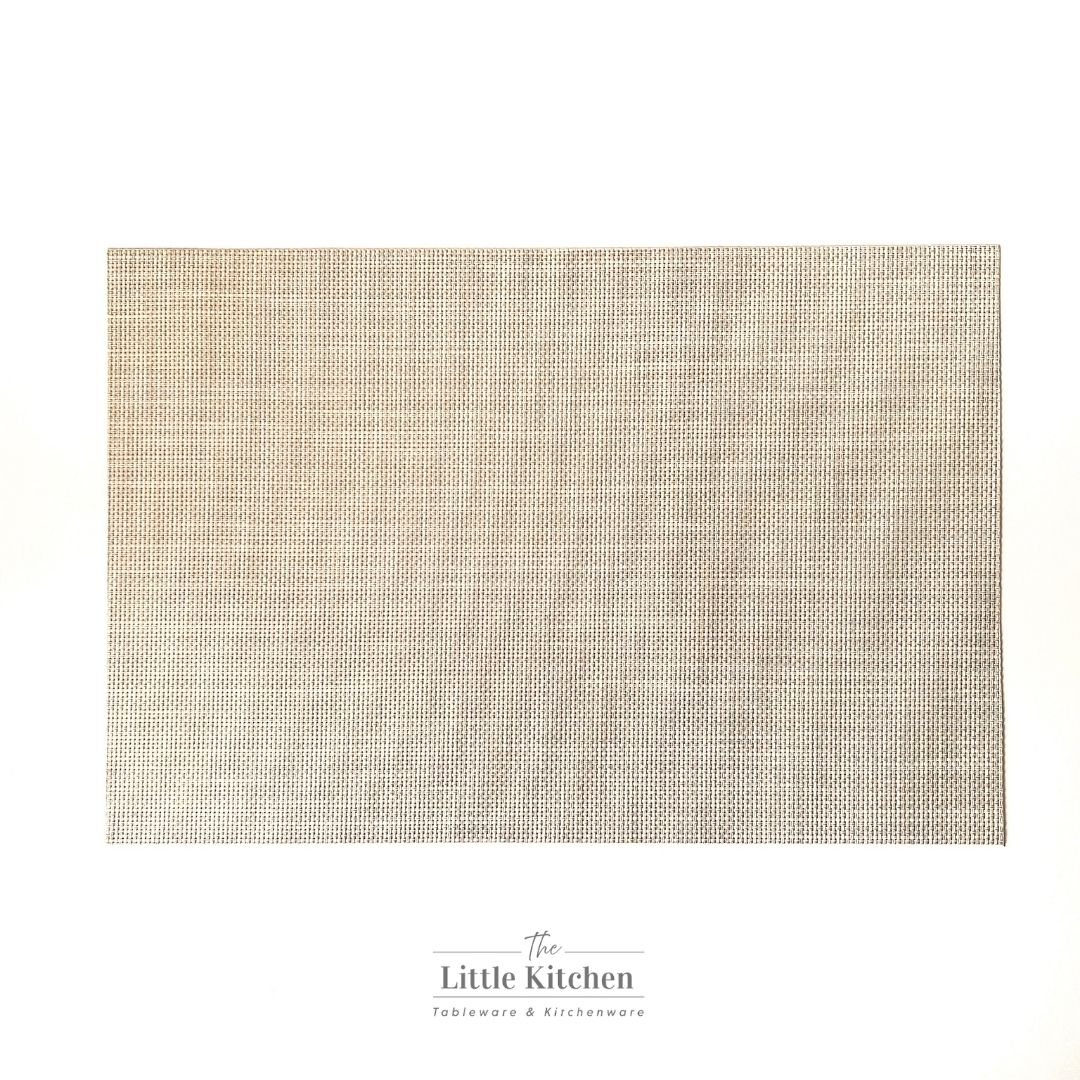 Tấm hình chữ nhật be nhạt