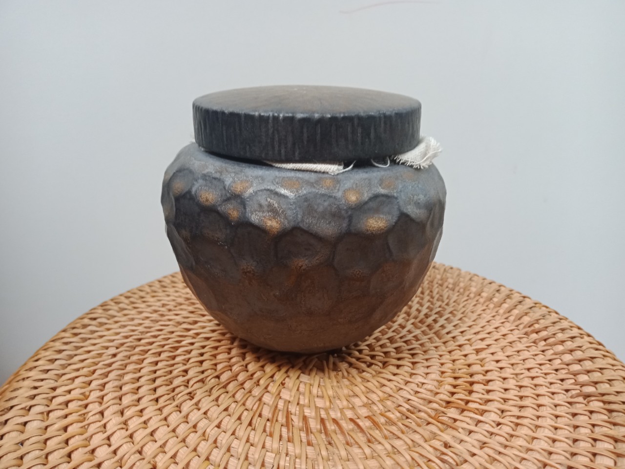 Hũ trà nhũ vàng ong tròn