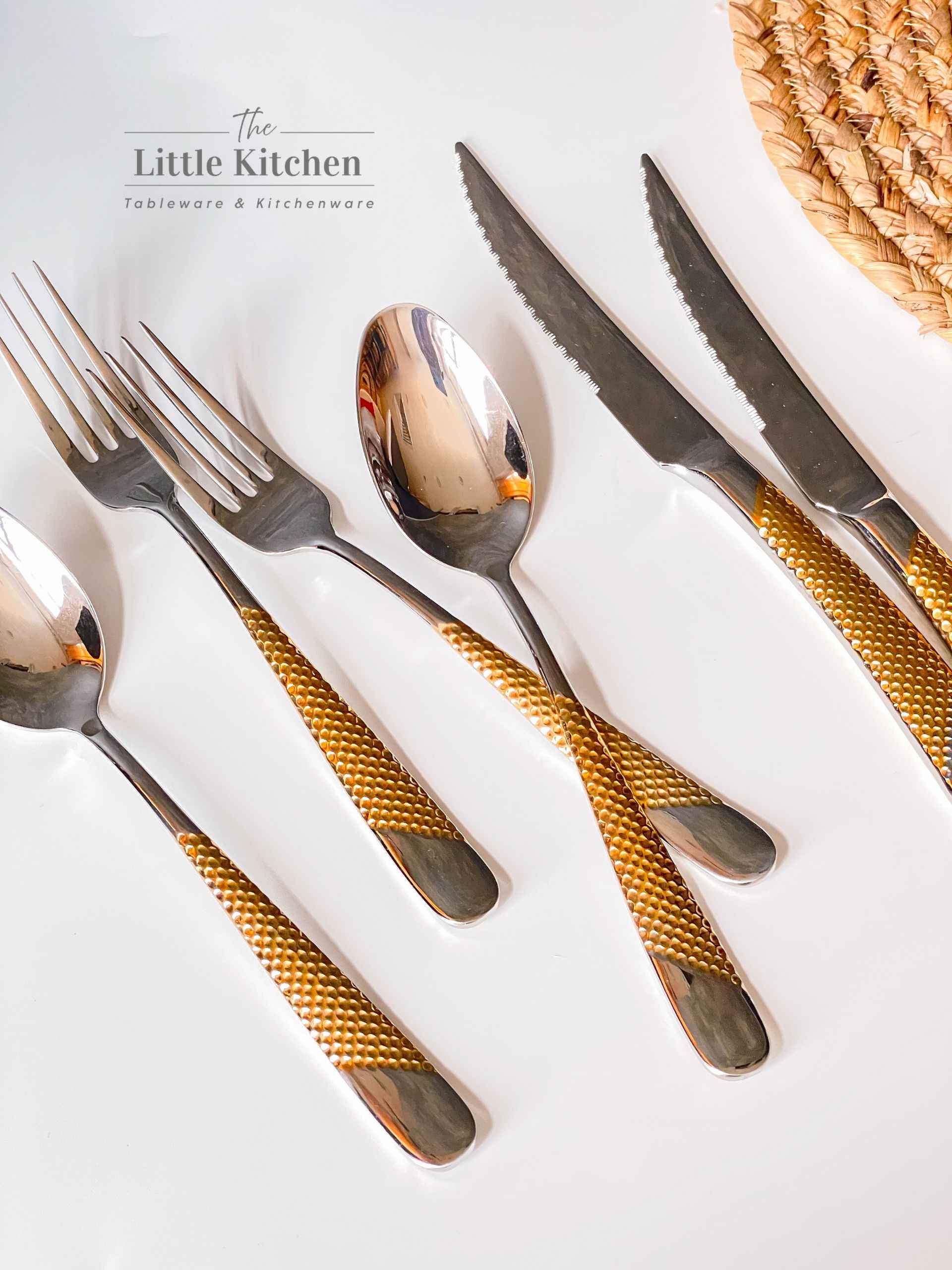 Bộ dao thìa dĩa chính vảy nửa vàng