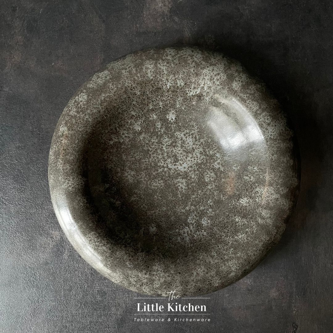 Đĩa kiểu đặc biệt giả đá hình tròn màu ghi