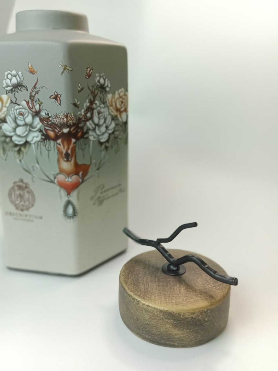 Bình hươu lục thấp