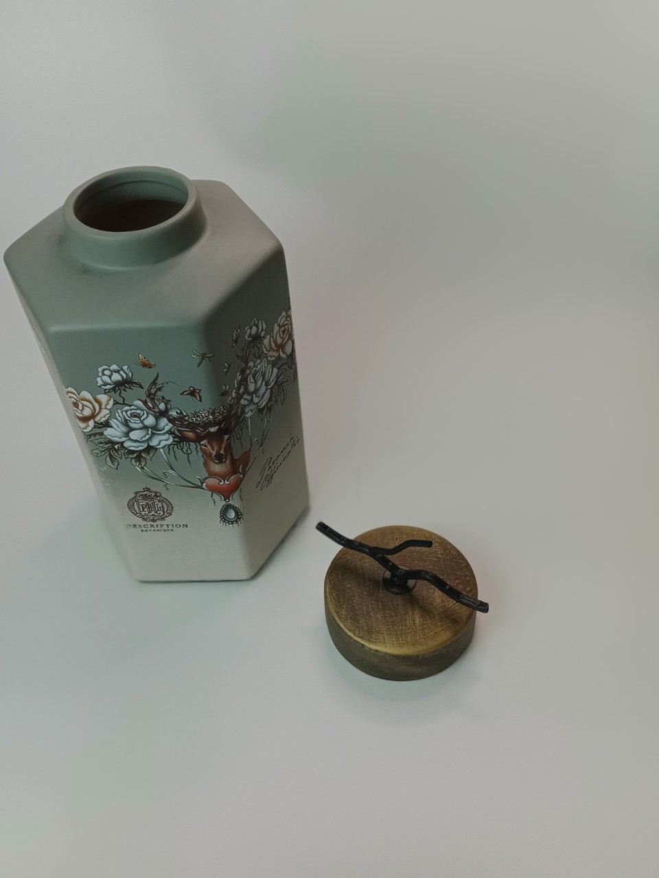 Bình hươu lục thấp