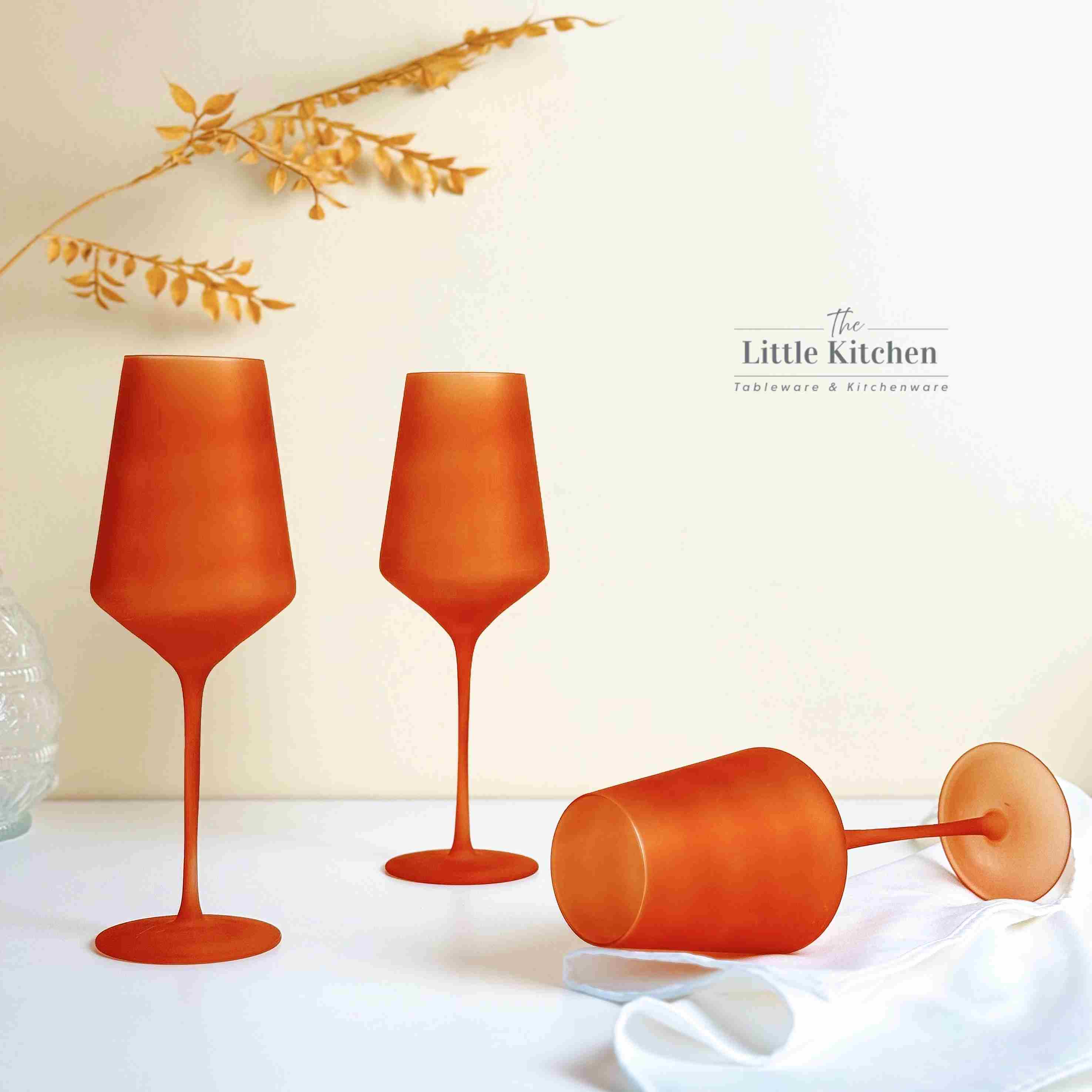 Set tiệc xuân nâu cam