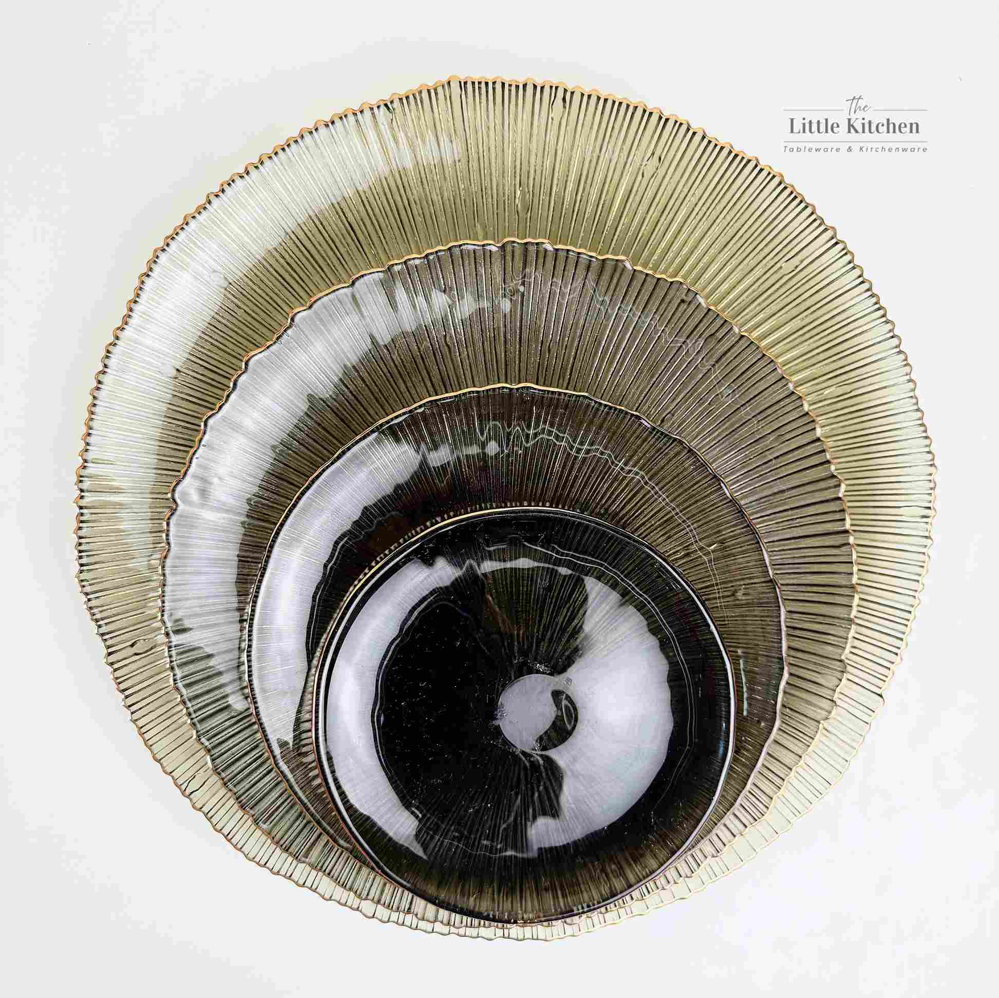 Đĩa thủy tinh tia ghi viền vàng