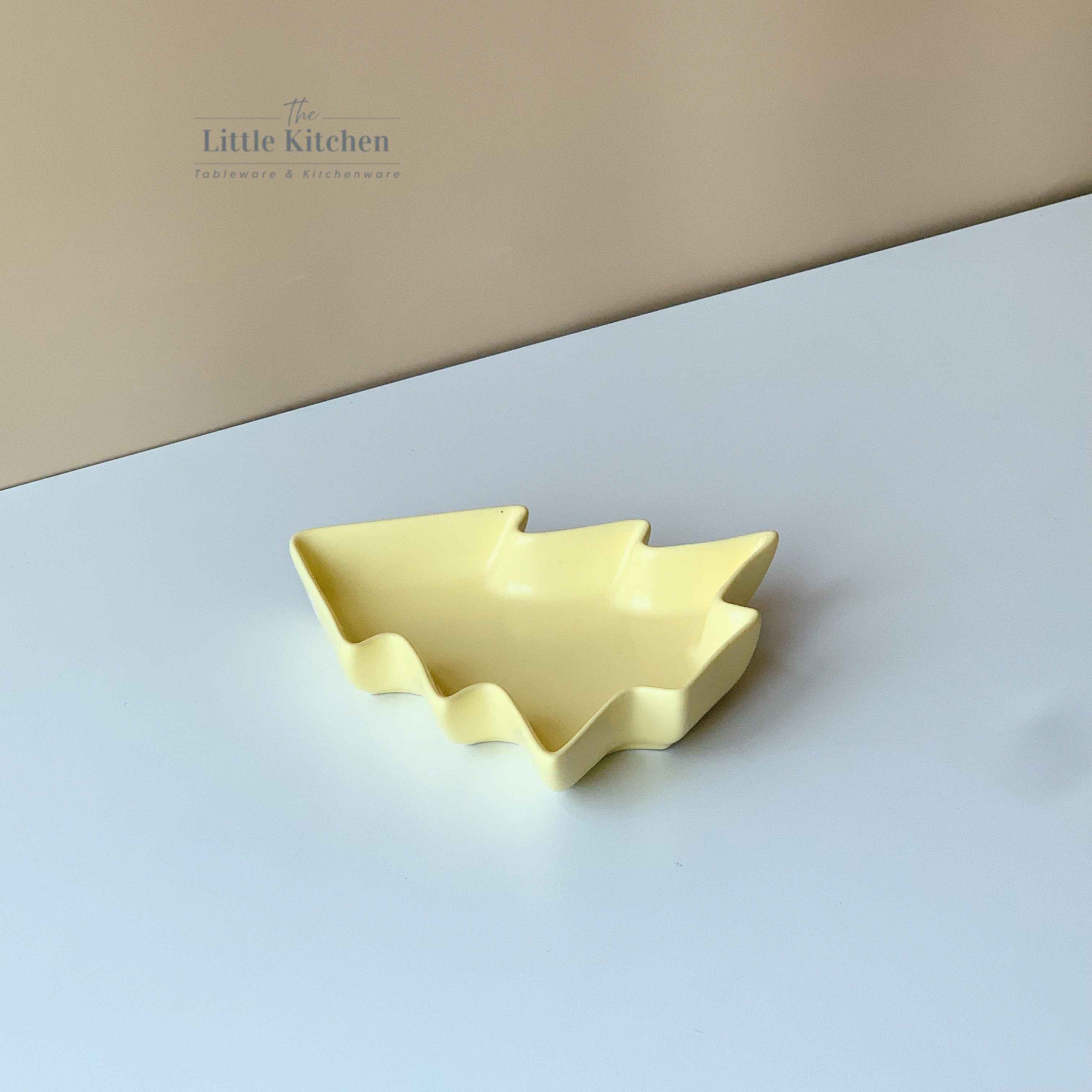 Sale bộ đĩa cây thông