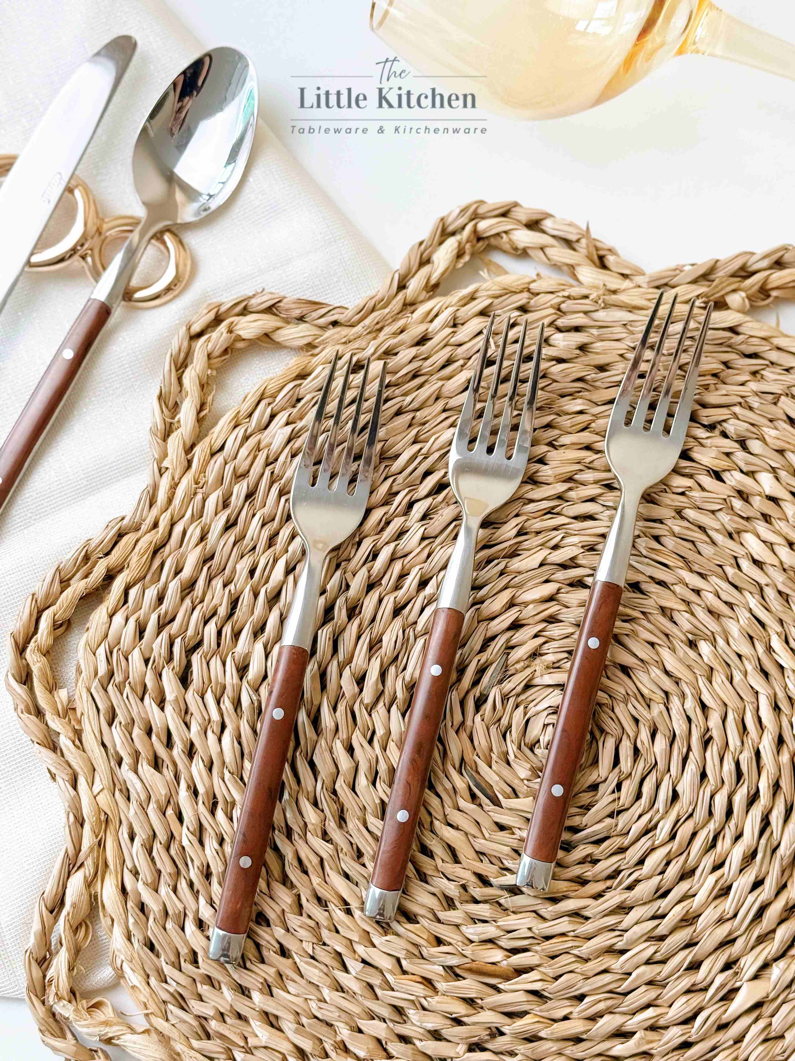 Set tiệc đĩa họa tiết xanh