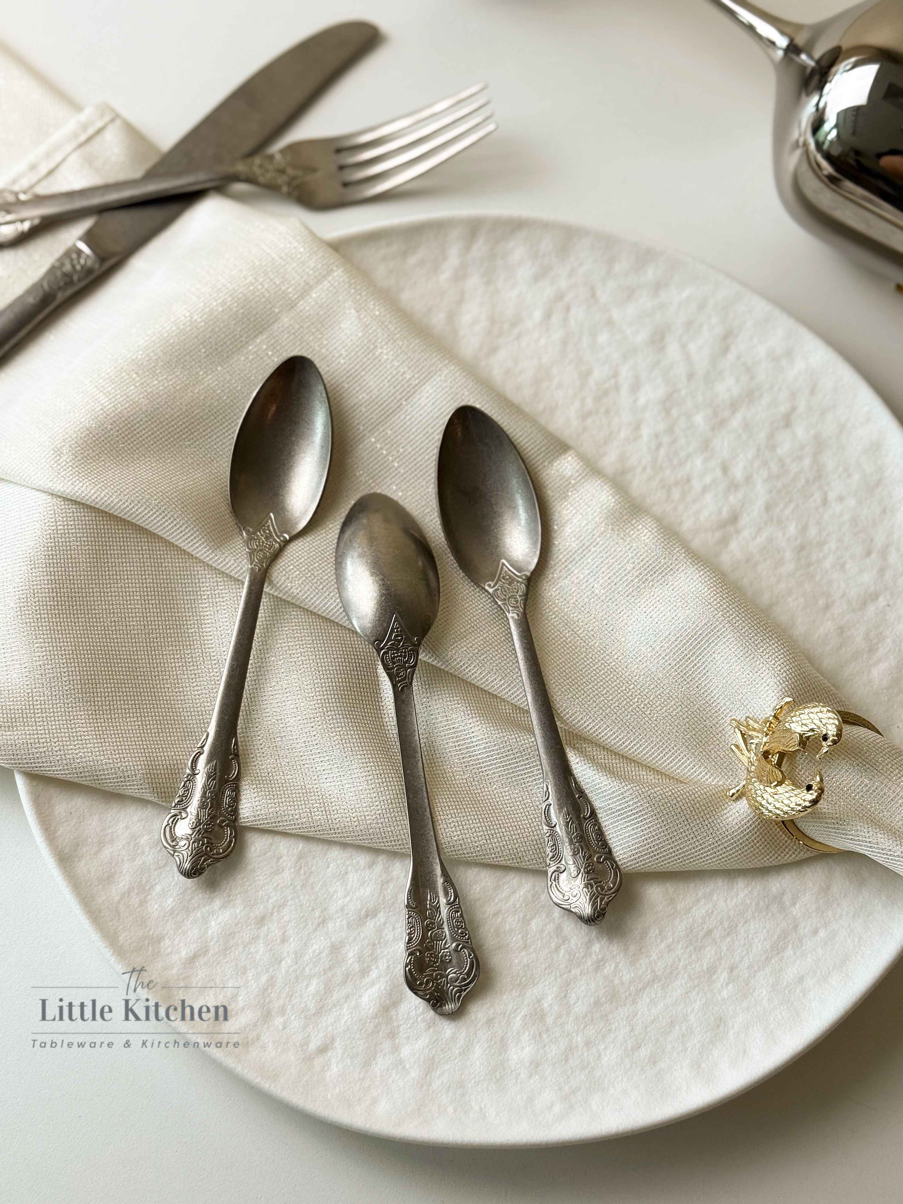 Bộ Dao Thìa Dĩa chuôi hoa văn bạc