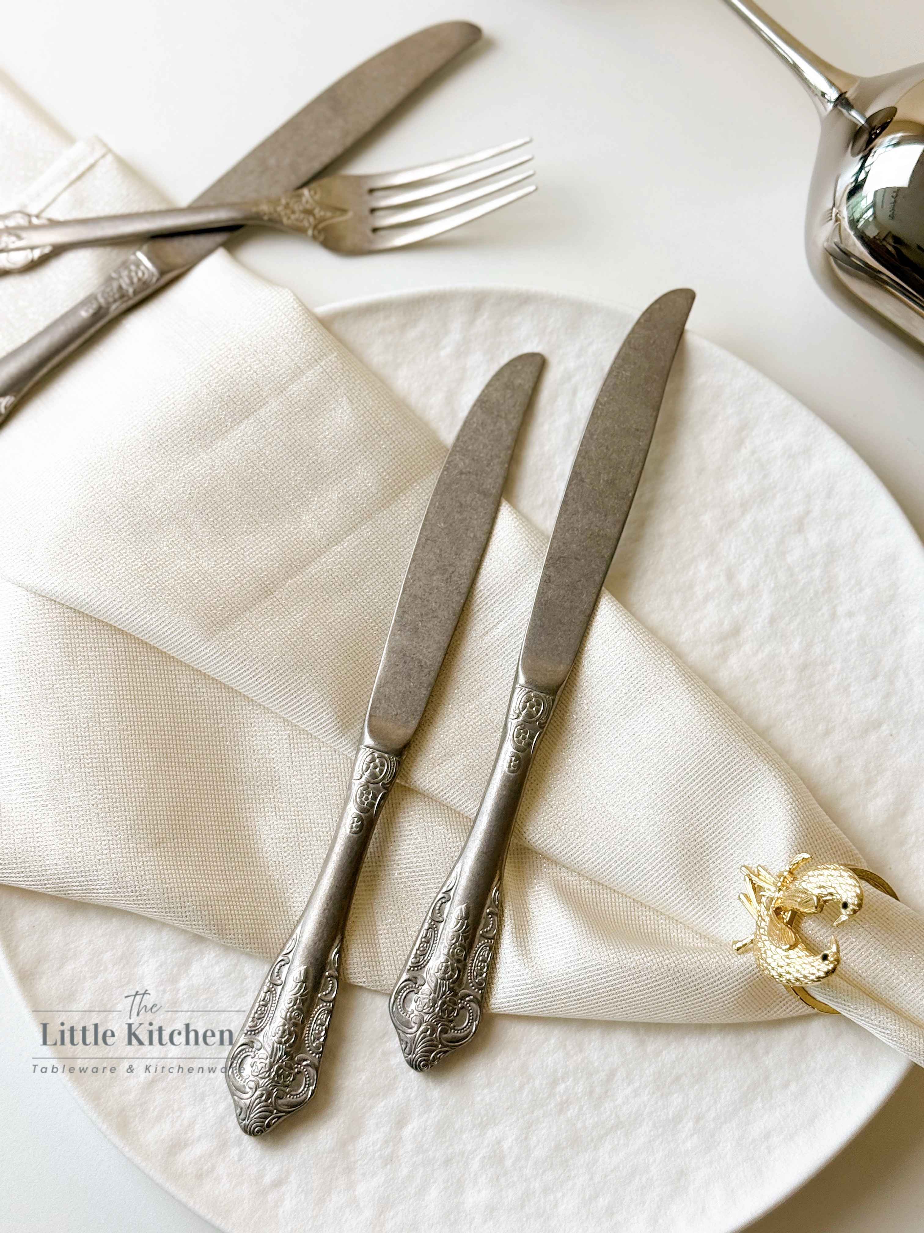 Set tiệc Tím hoa bàn tròn