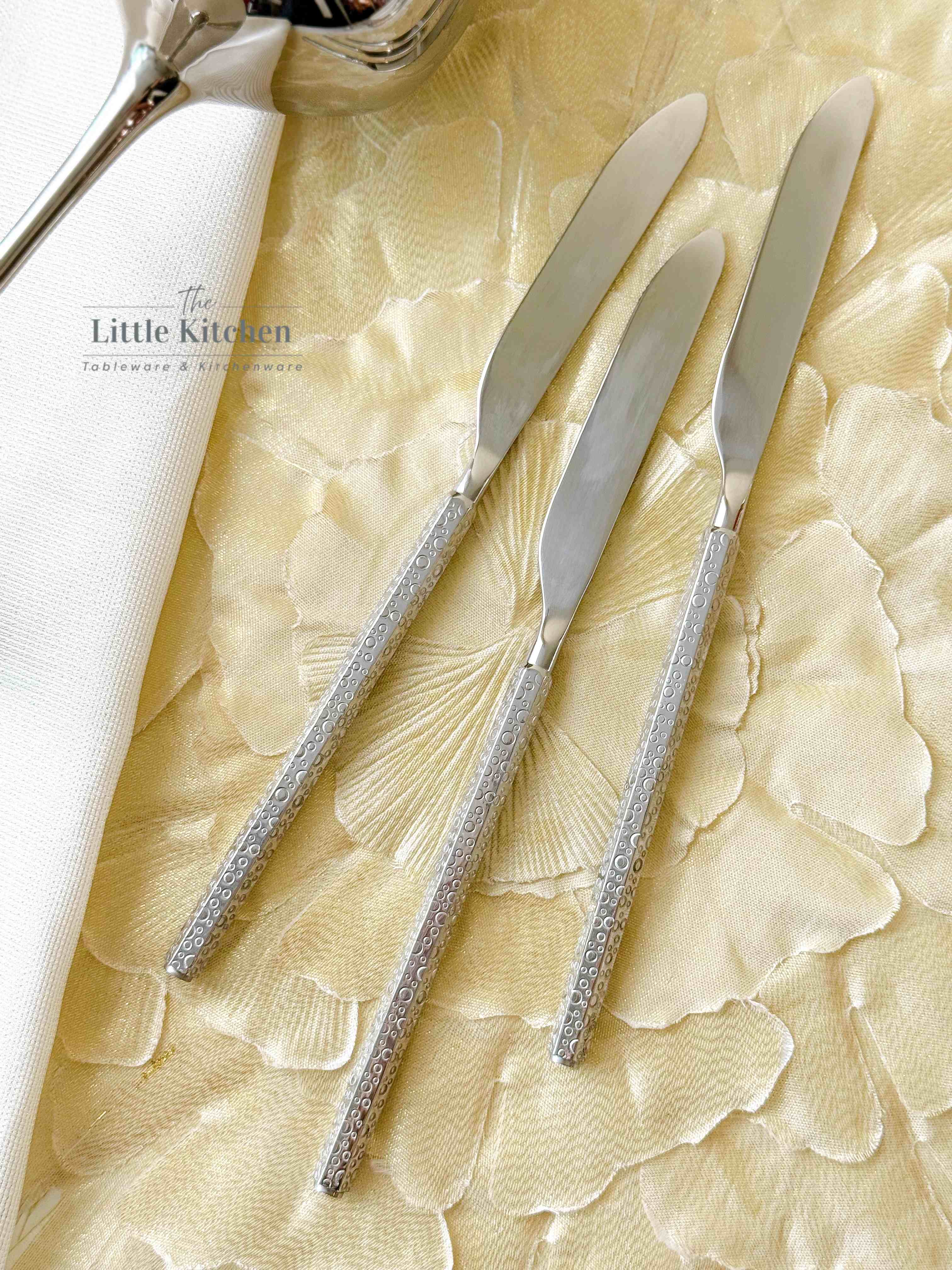 Bộ Dao Thìa Dĩa chuôi bạc hạt tròn