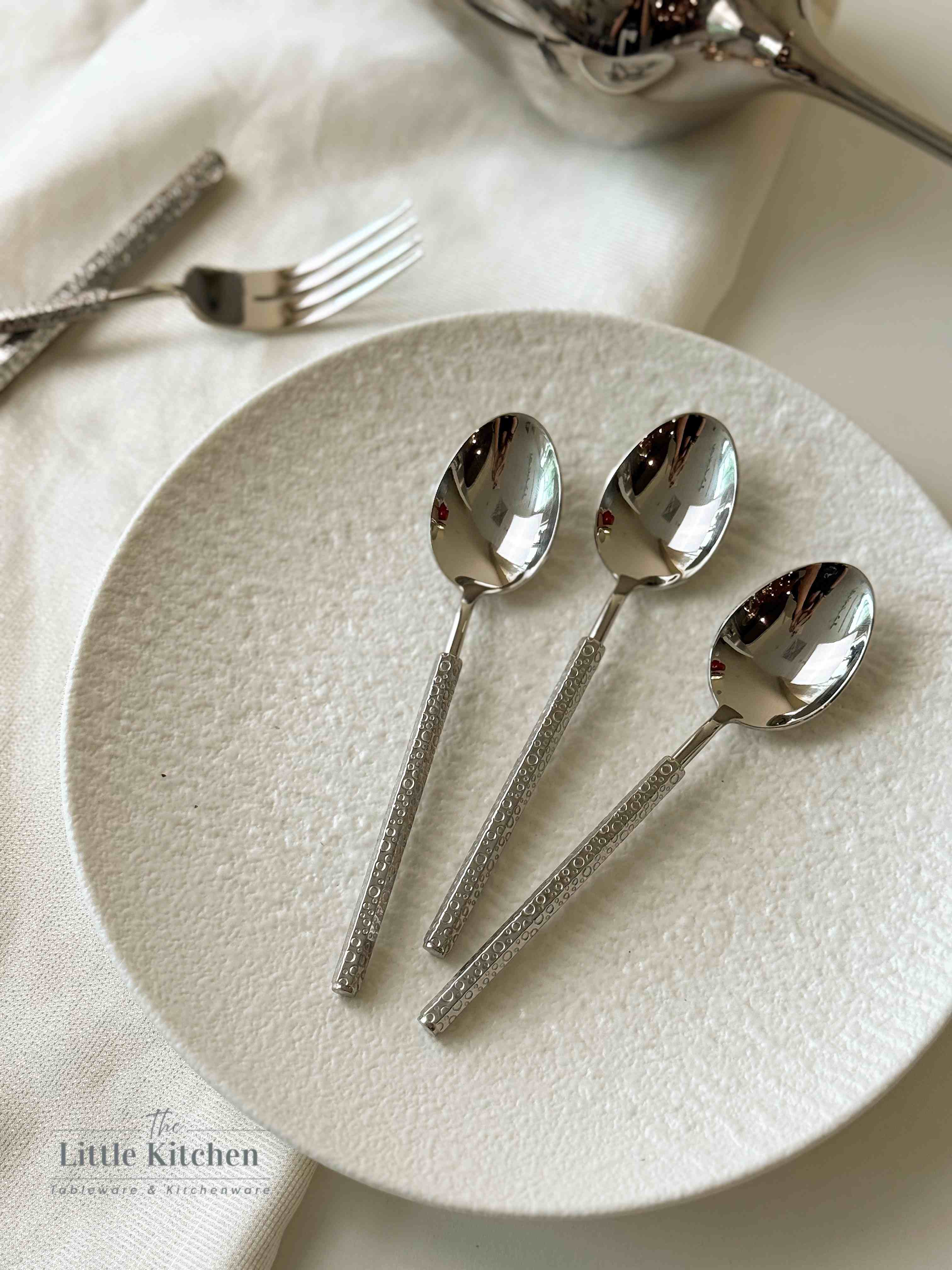 Bộ Dao Thìa Dĩa chuôi bạc hạt tròn