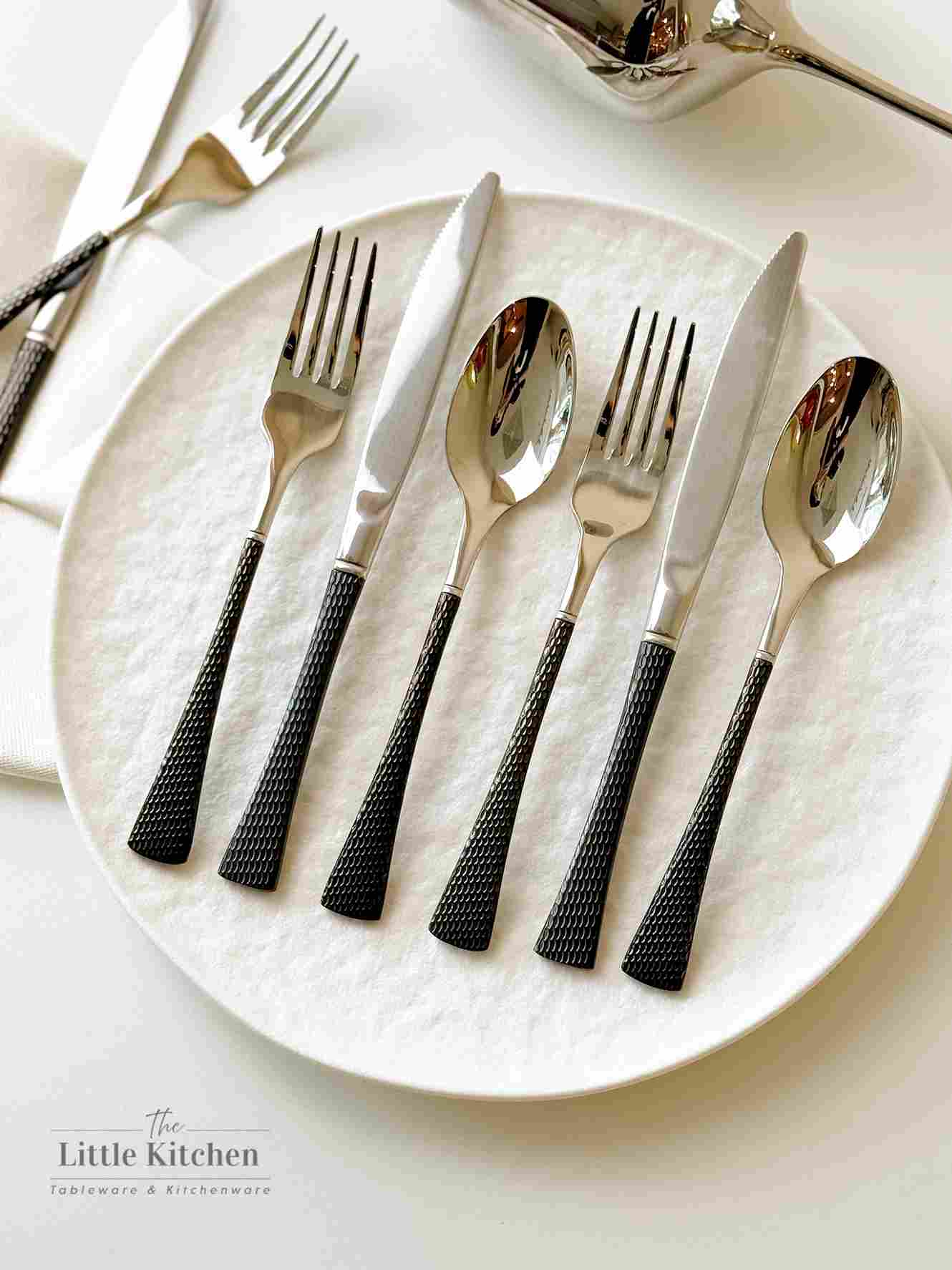Set tiệc Xuân nâu