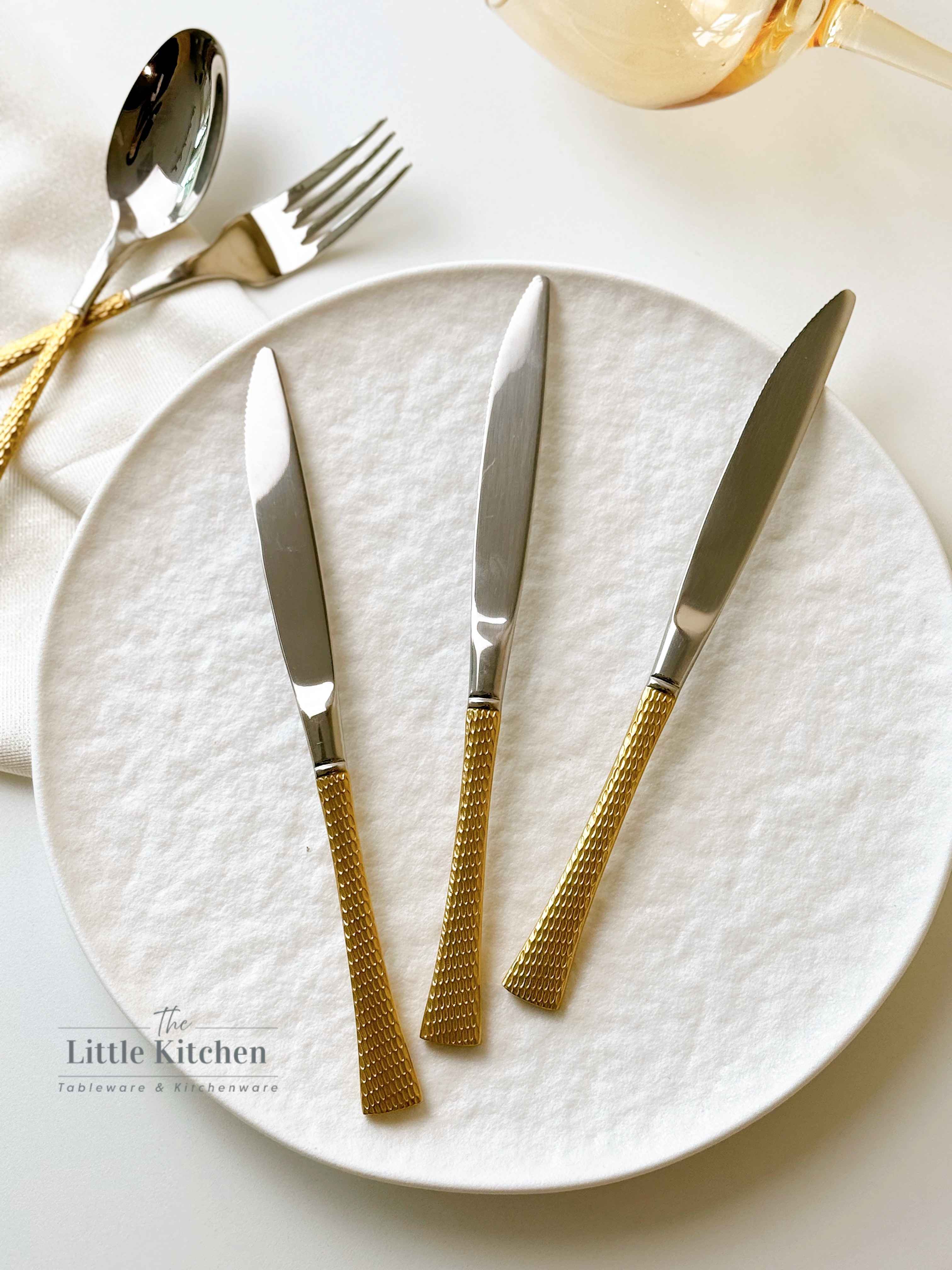 Bộ Dao Thìa Dĩa chuôi vảy vàng