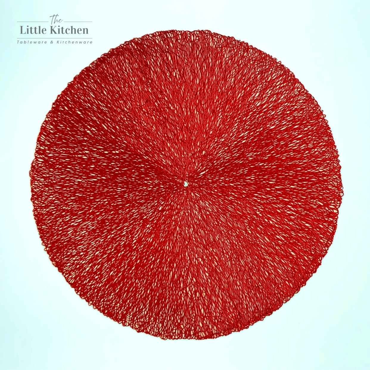 Set tiệc đỏ đen năm mới