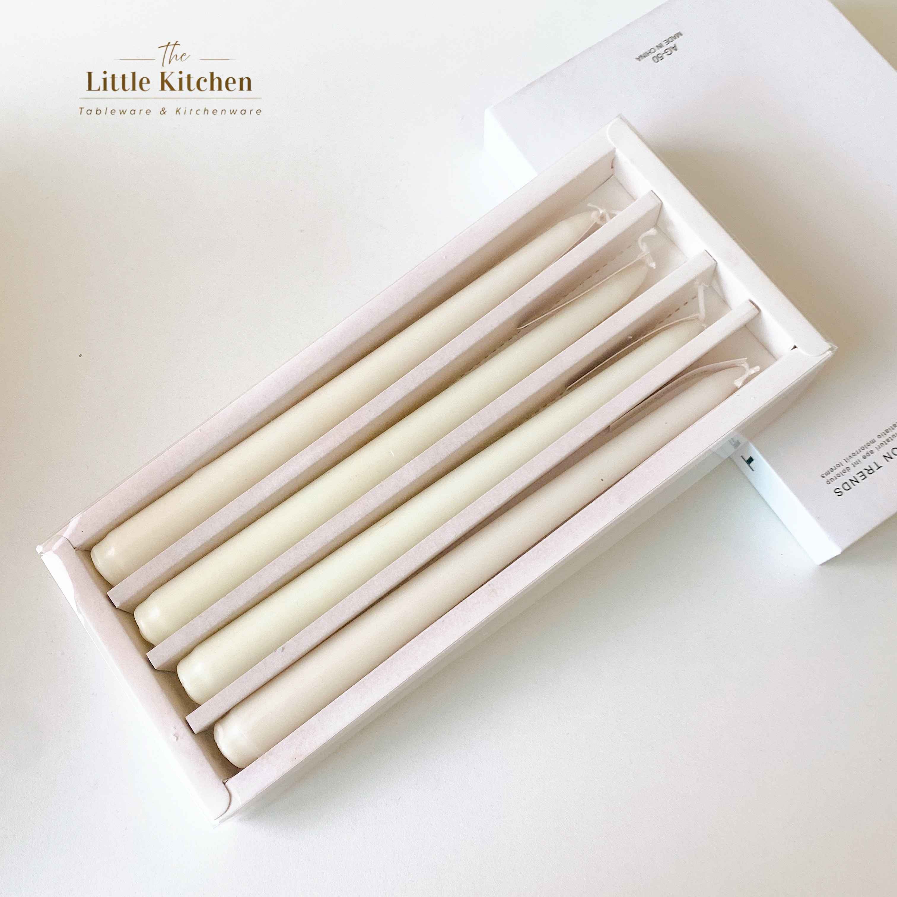 Set 4 nến dài trắng