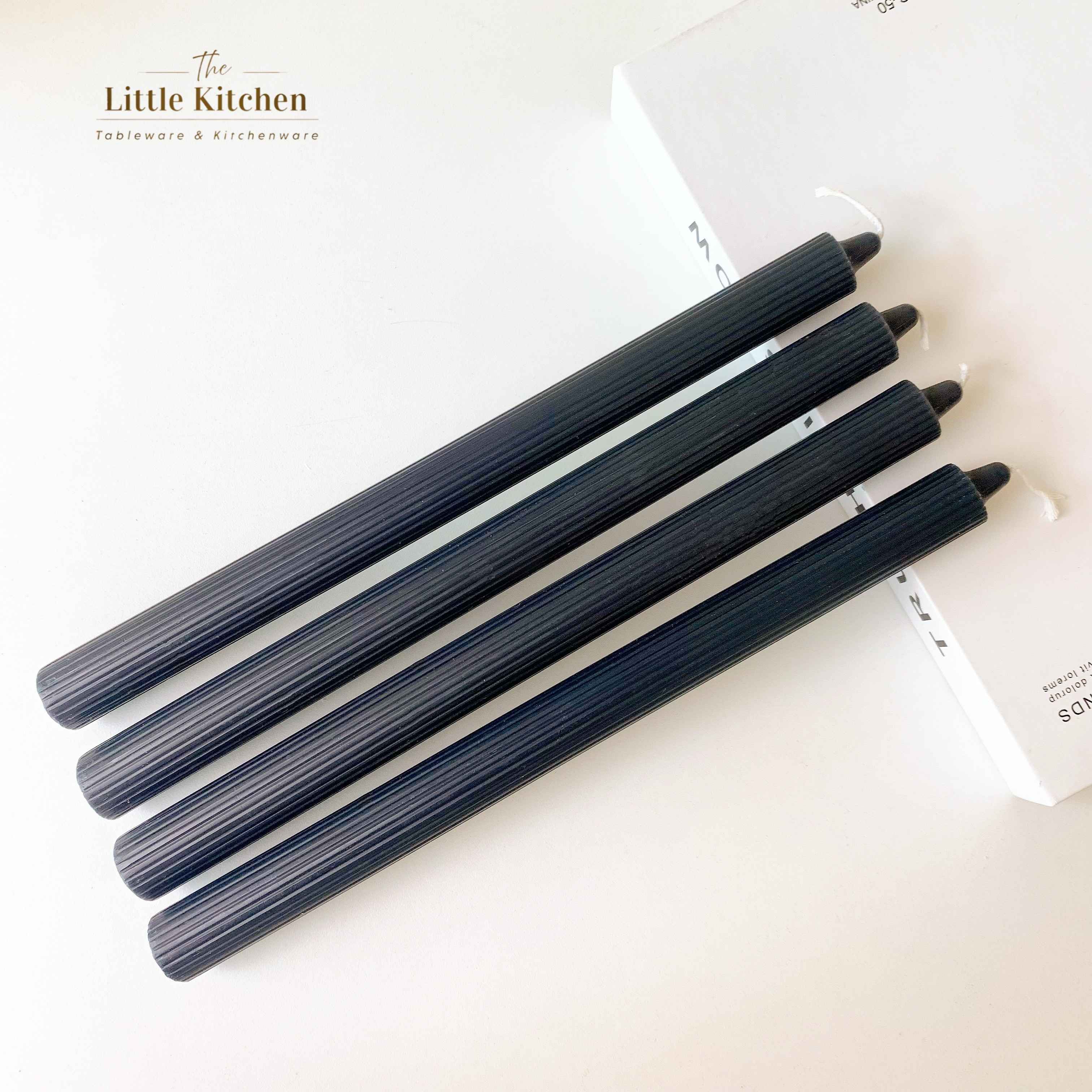Set 4 nến sọc đen