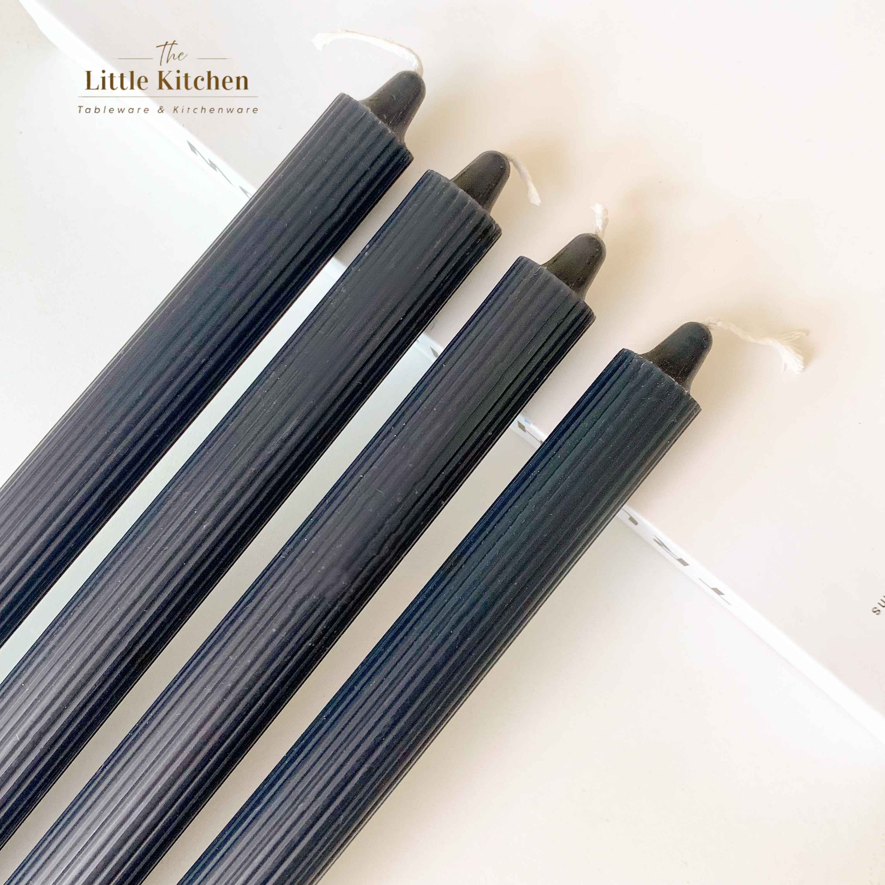 Set 4 nến sọc đen