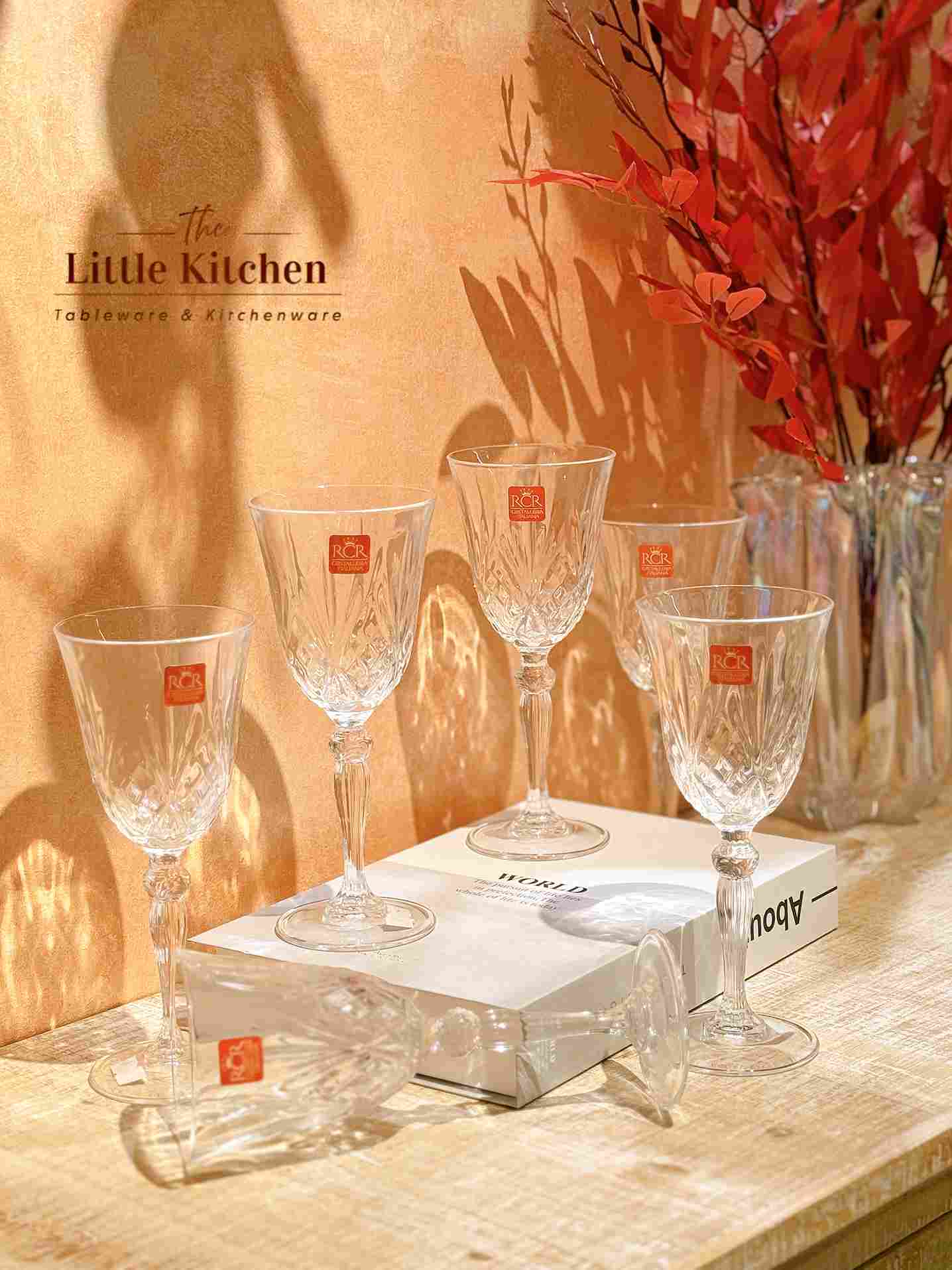 Set tiệc Giáng sinh Black & Gold