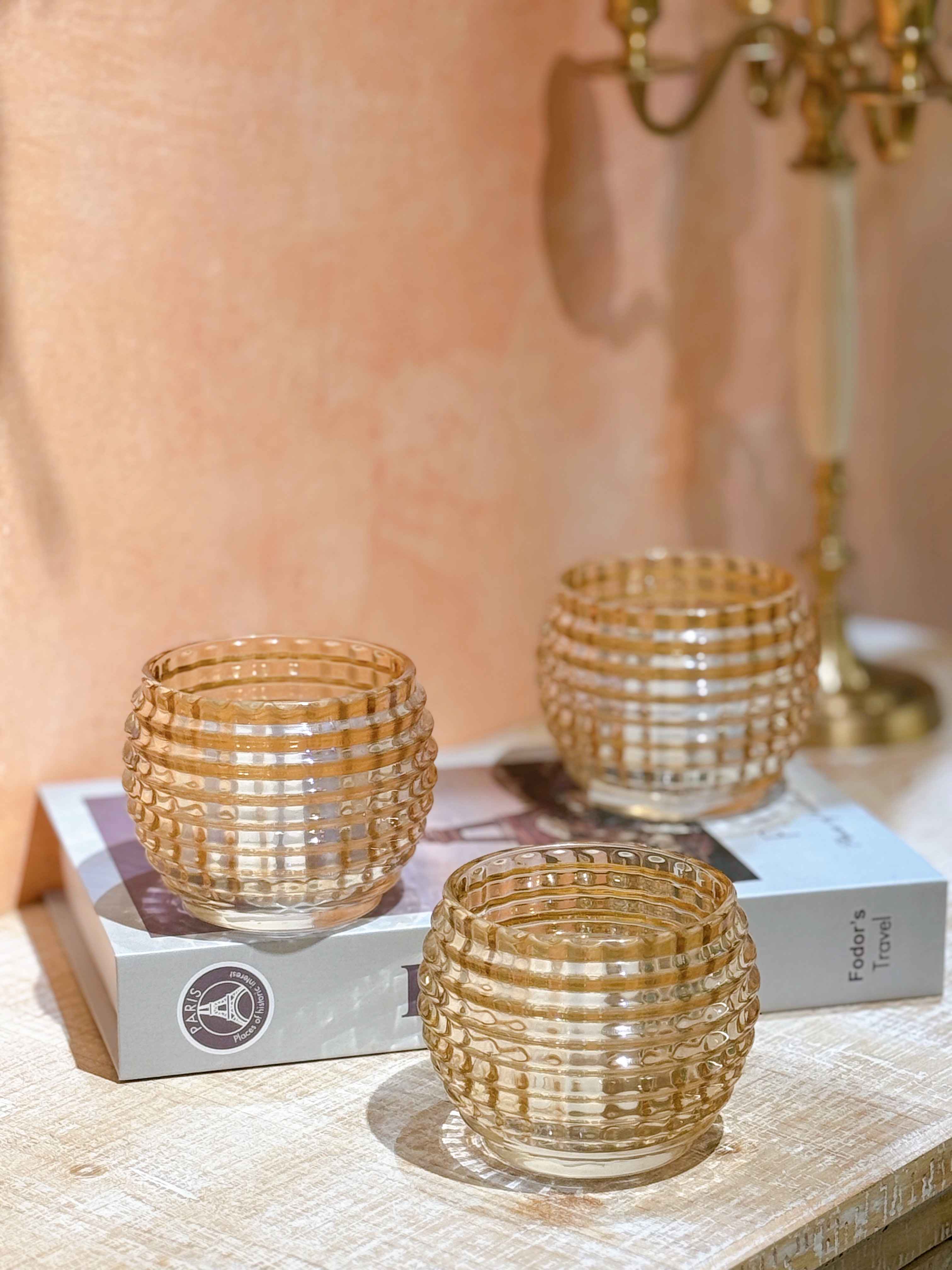 Cốc thủy tinh nến gân