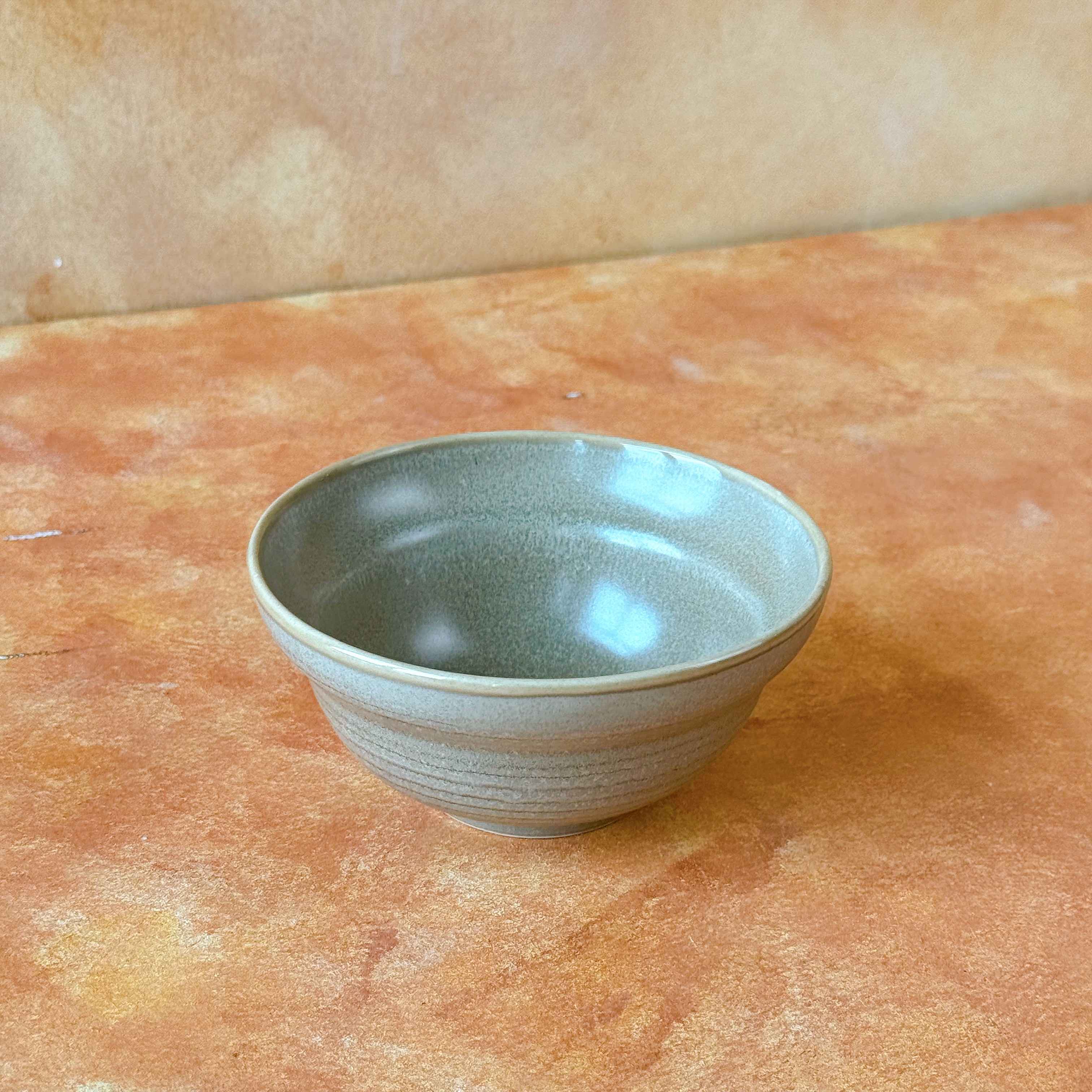 Bộ bát đĩa cao cấp phong cách tối giản be đốm