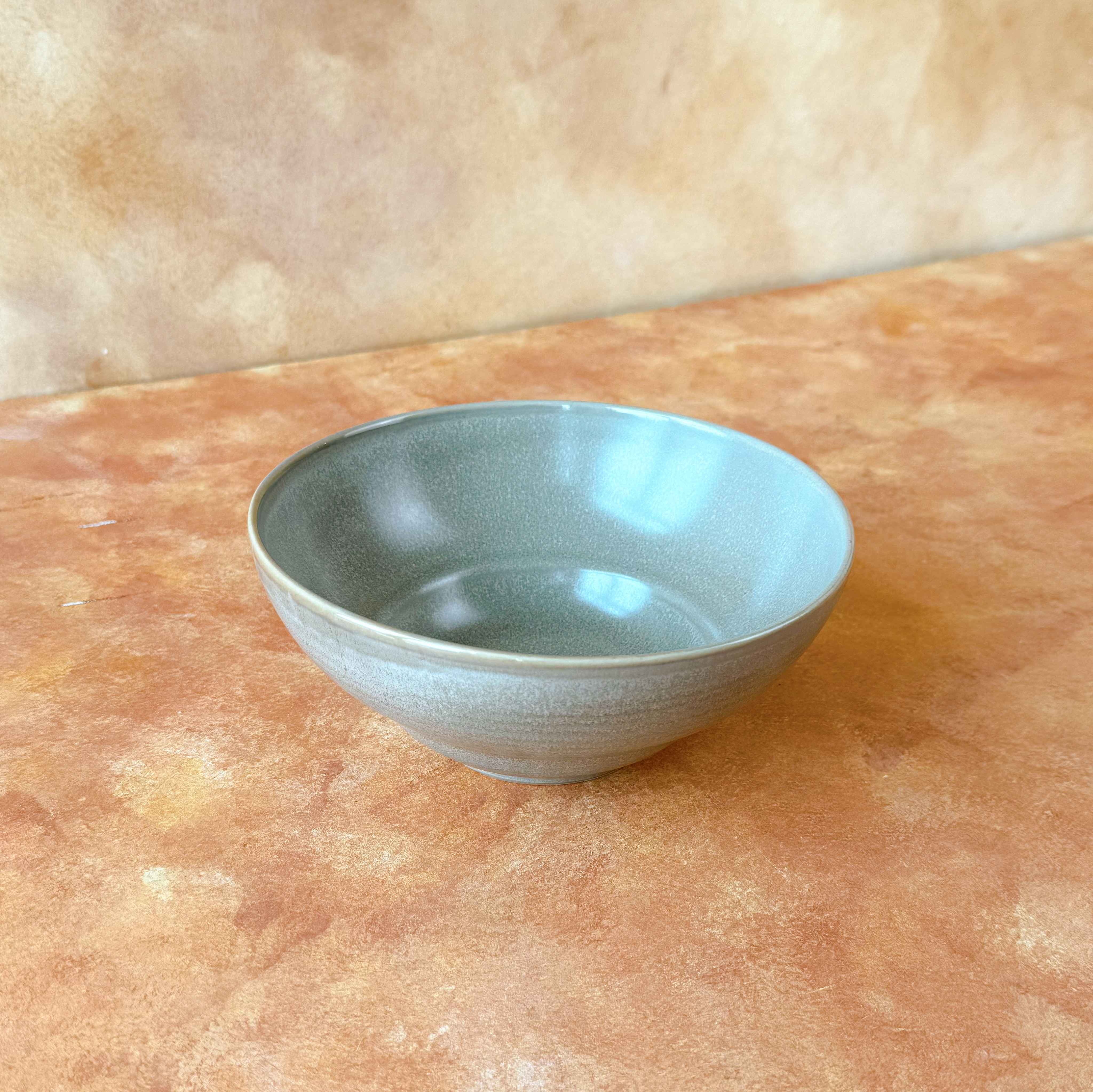 Bộ bát đĩa cao cấp phong cách tối giản be đốm