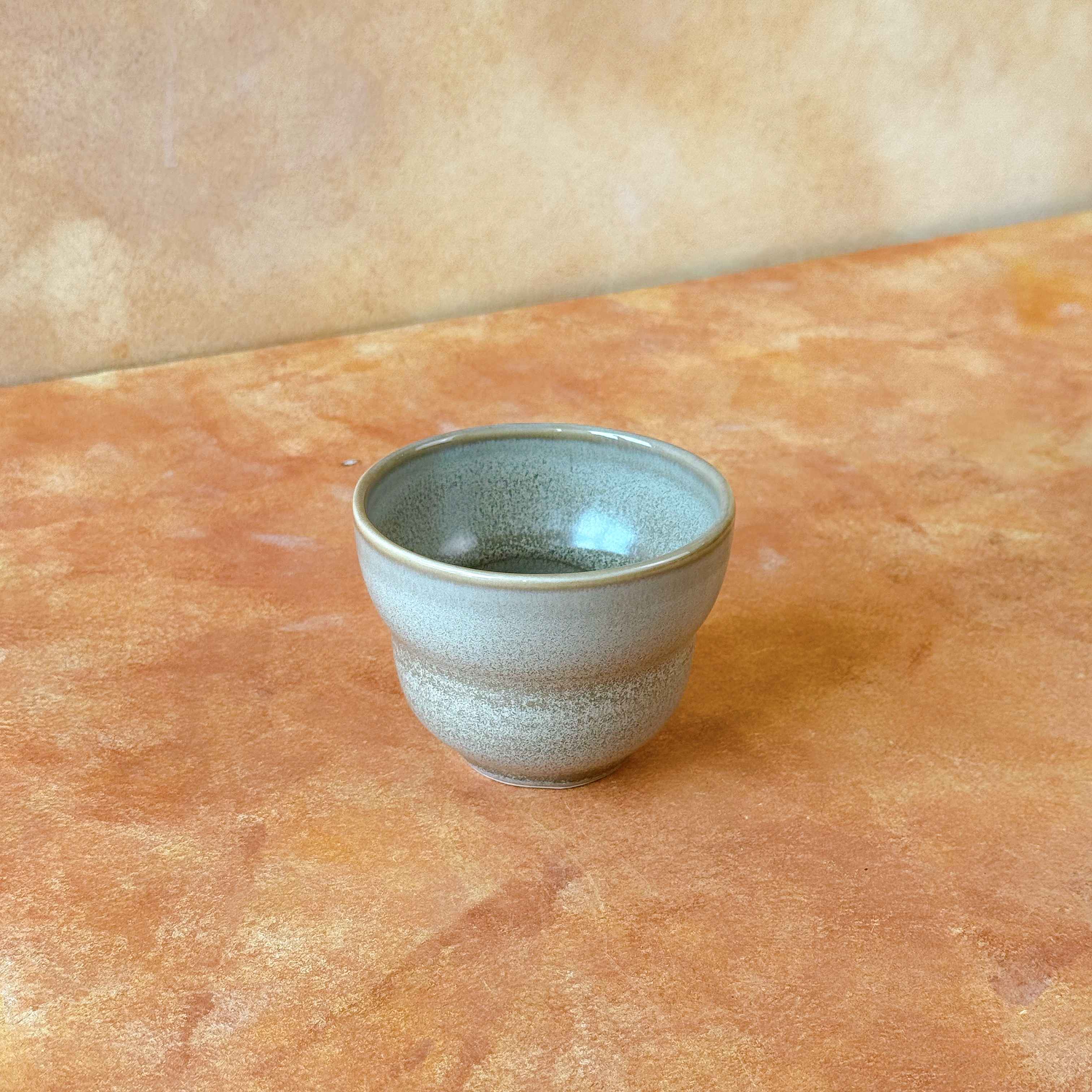 Bộ bát đĩa cao cấp phong cách tối giản be đốm