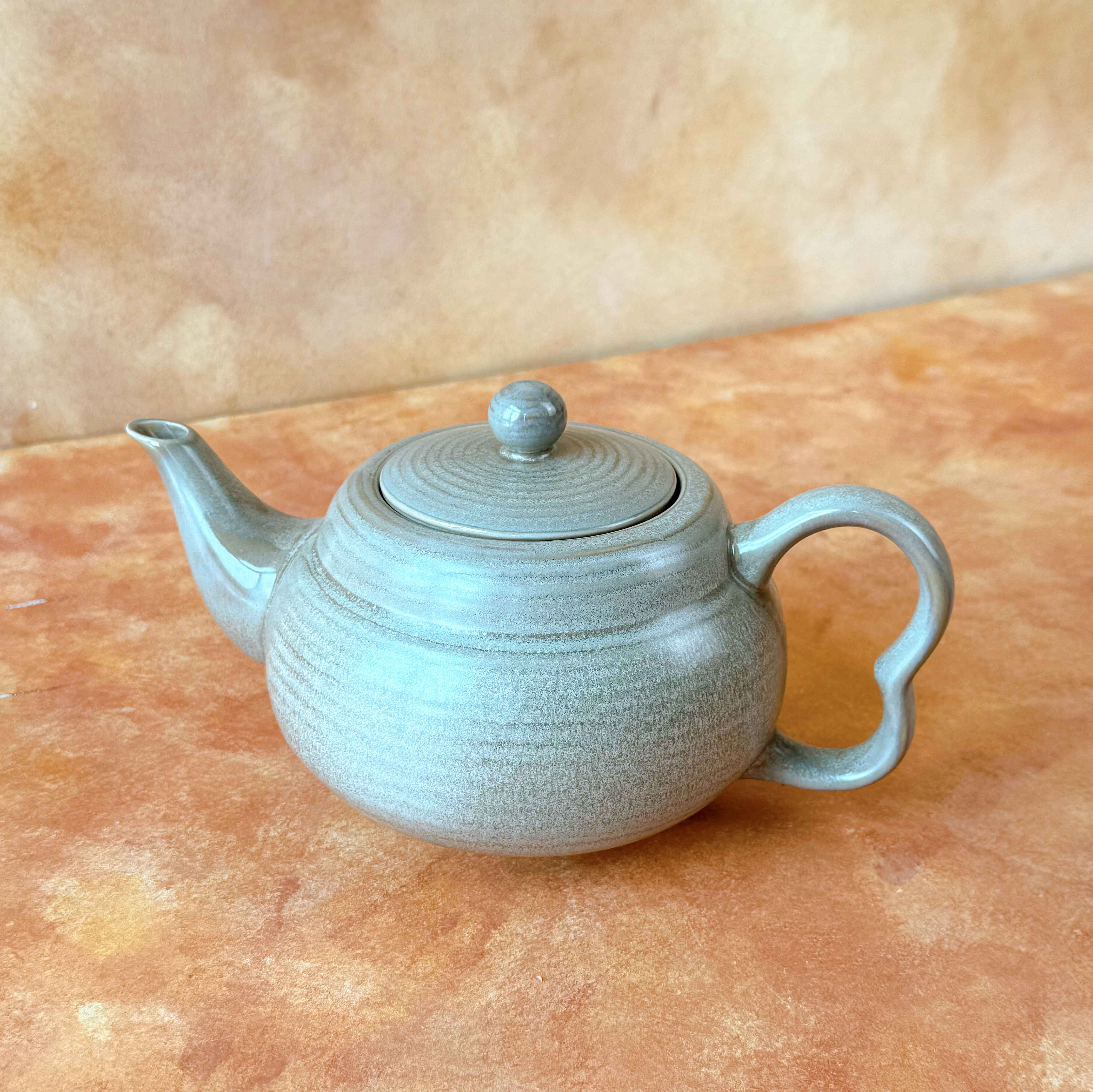 Bộ bát đĩa cao cấp phong cách tối giản be đốm