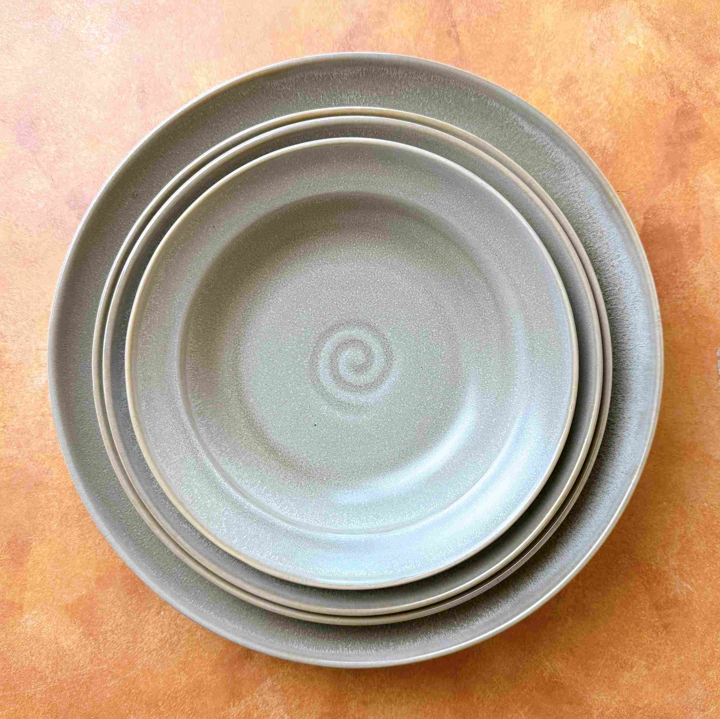 Bộ bát đĩa cao cấp phong cách tối giản be đốm