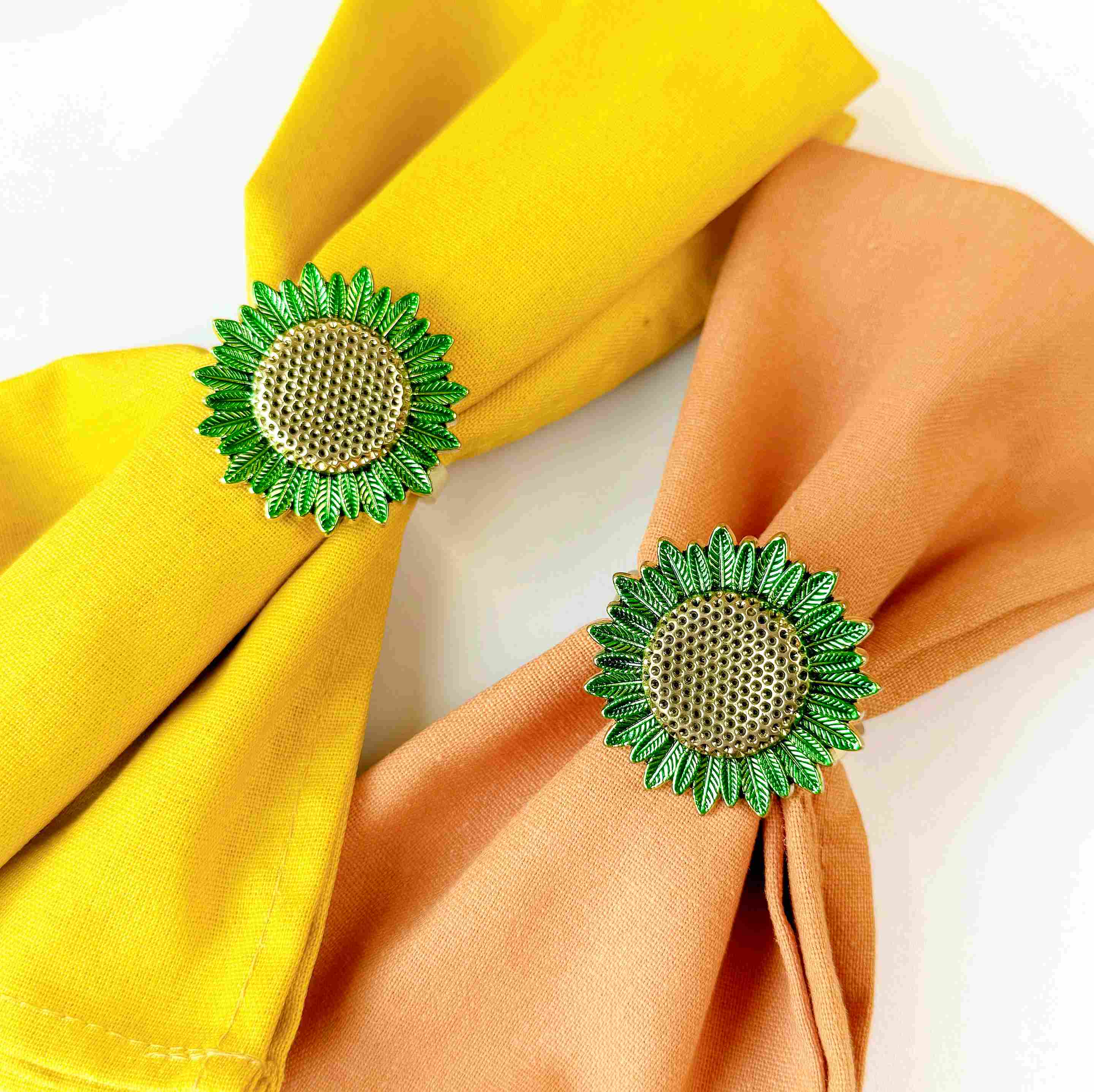 Ring hướng dương lục