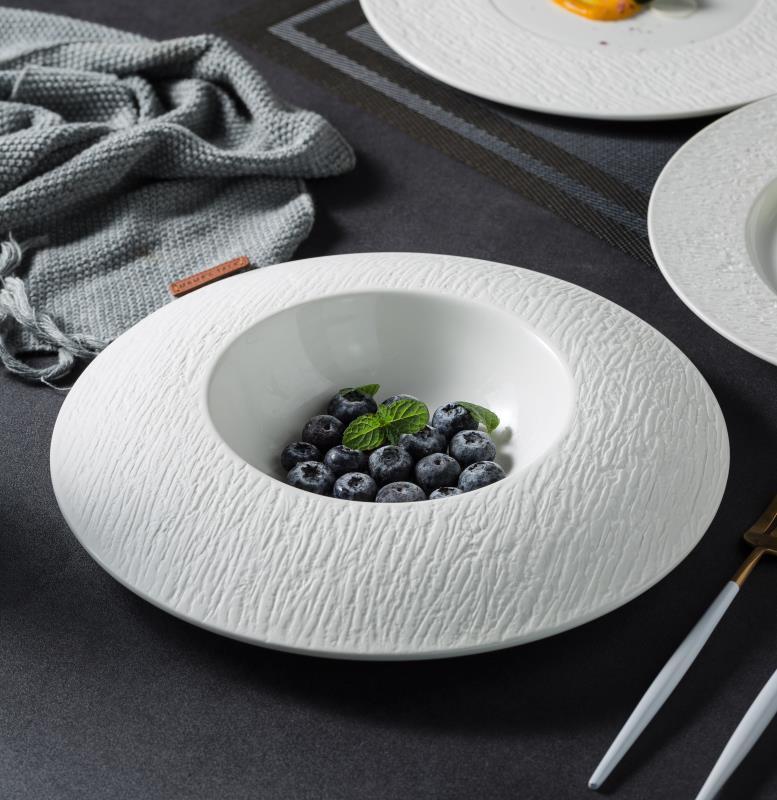 Bộ đĩa cao cấp màu trắng họa tiết viền nhám