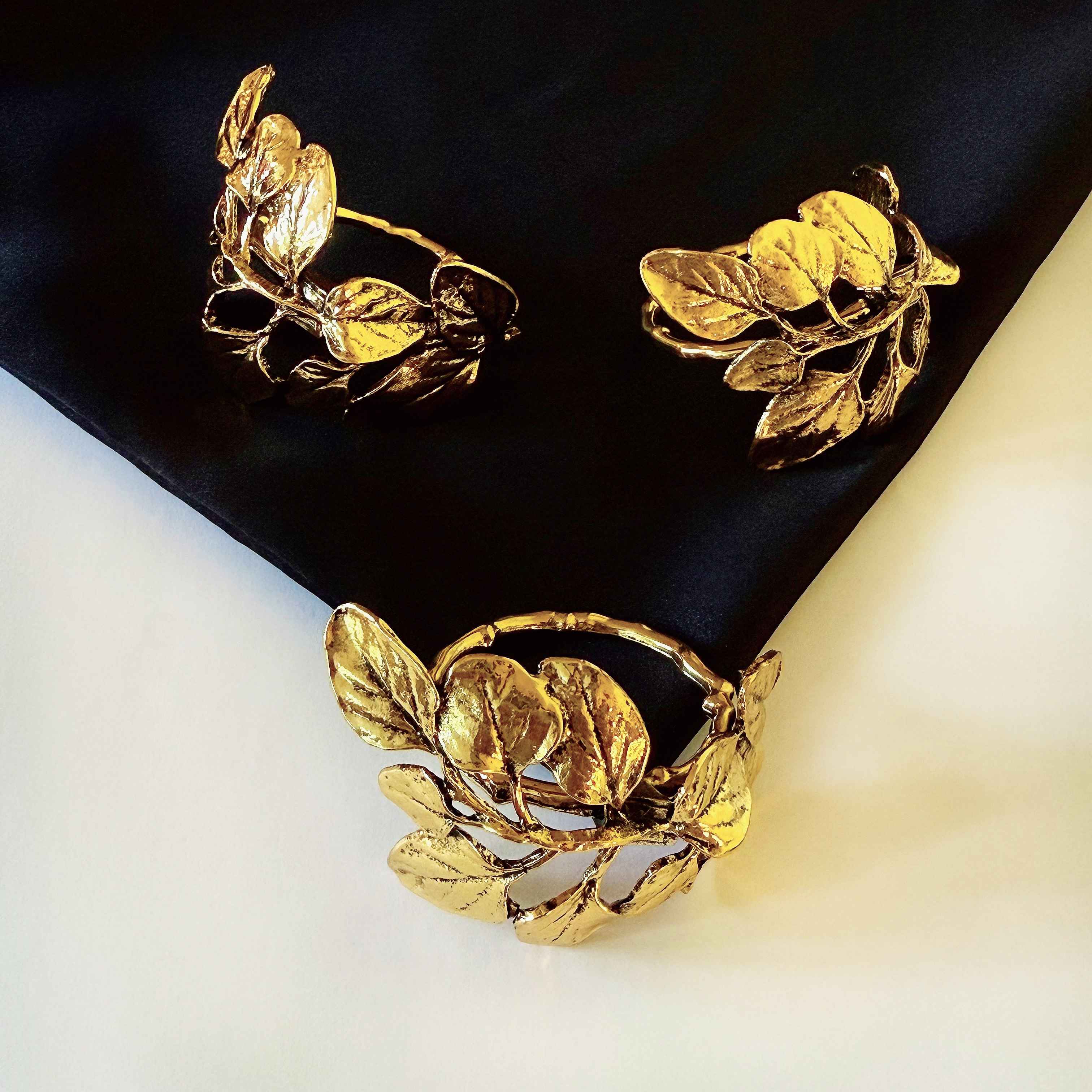 Ring lá nhọn V xỉn